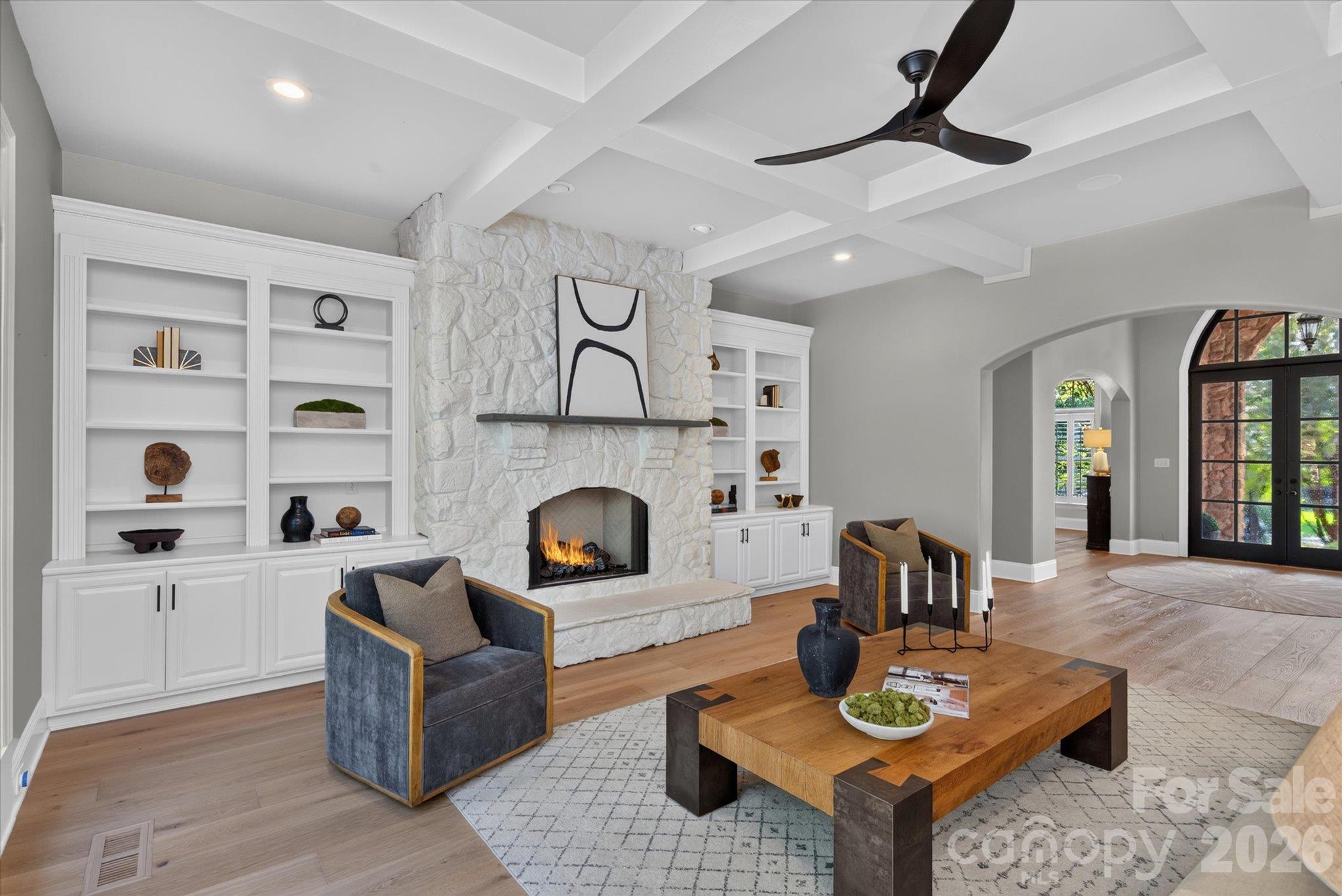 1617 Lookout Circle