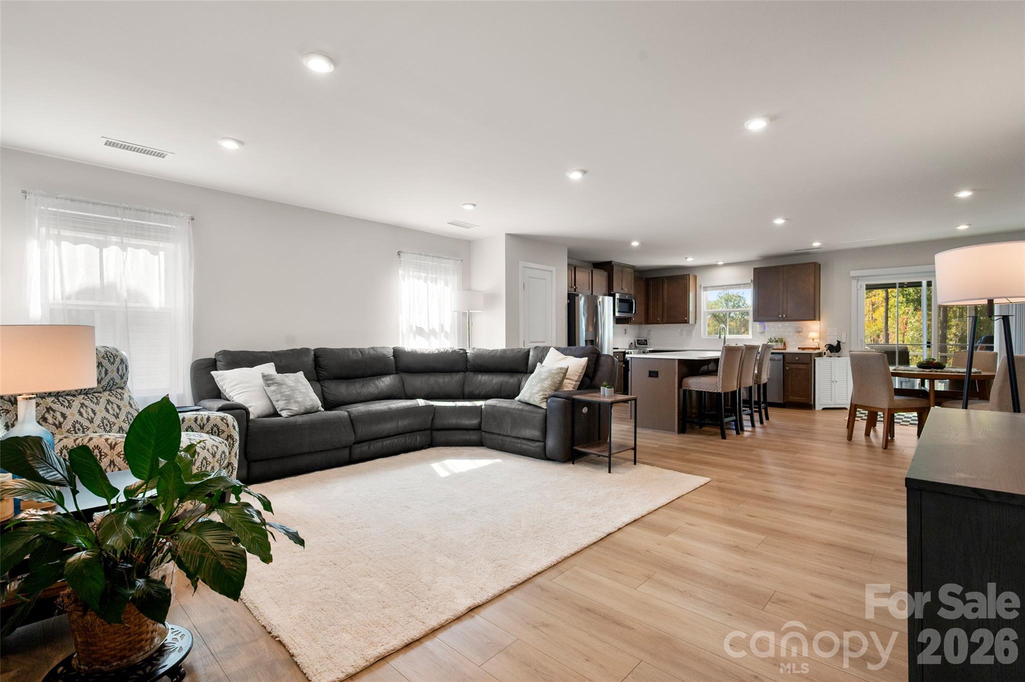 201 Lady Catherine Street Unit: 150