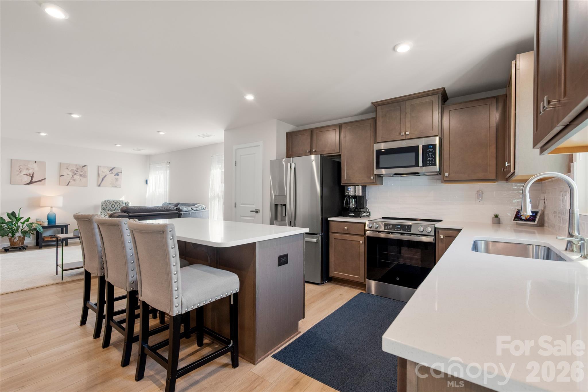 201 Lady Catherine Street Unit: 150