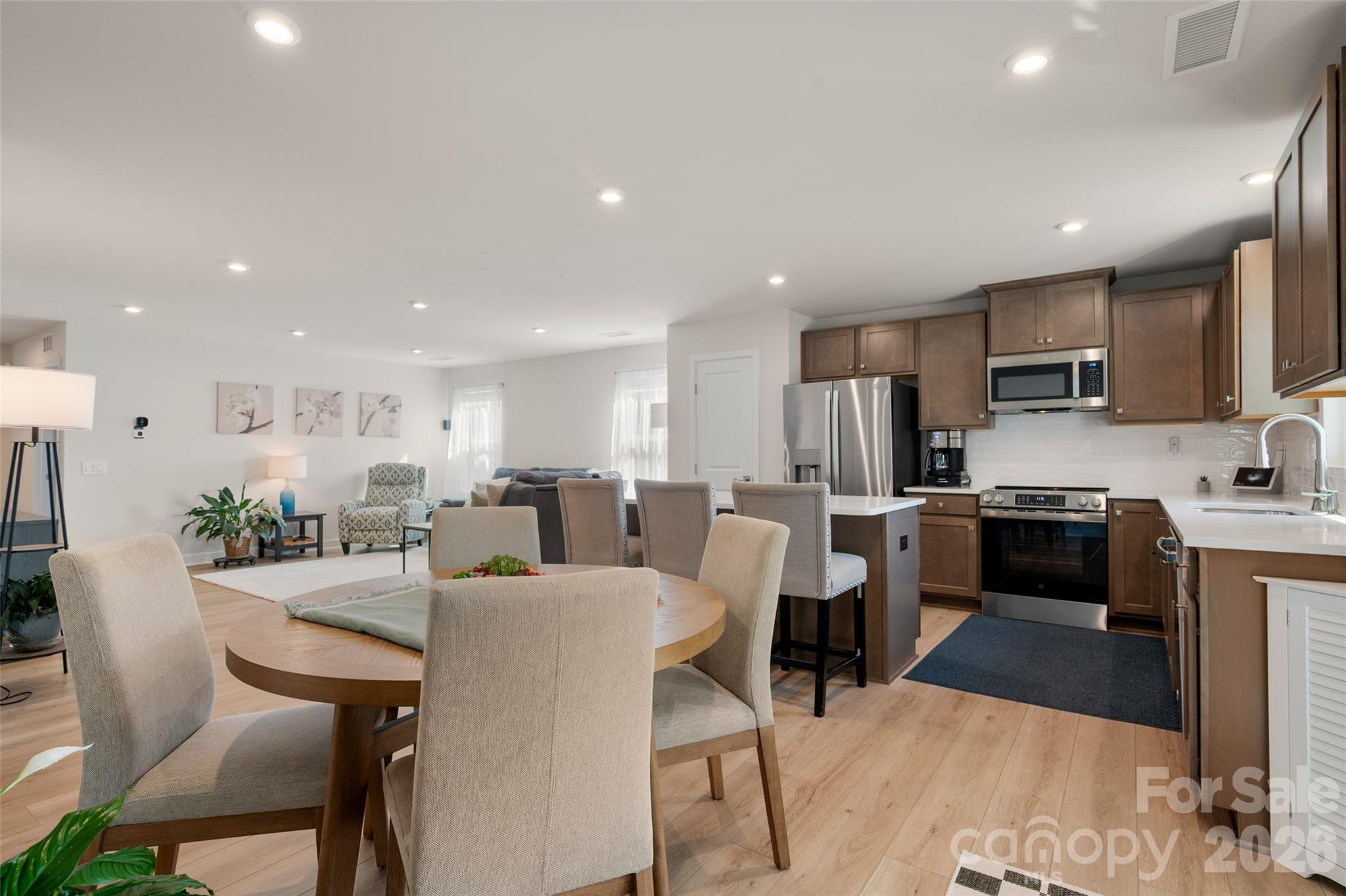 201 Lady Catherine Street Unit: 150