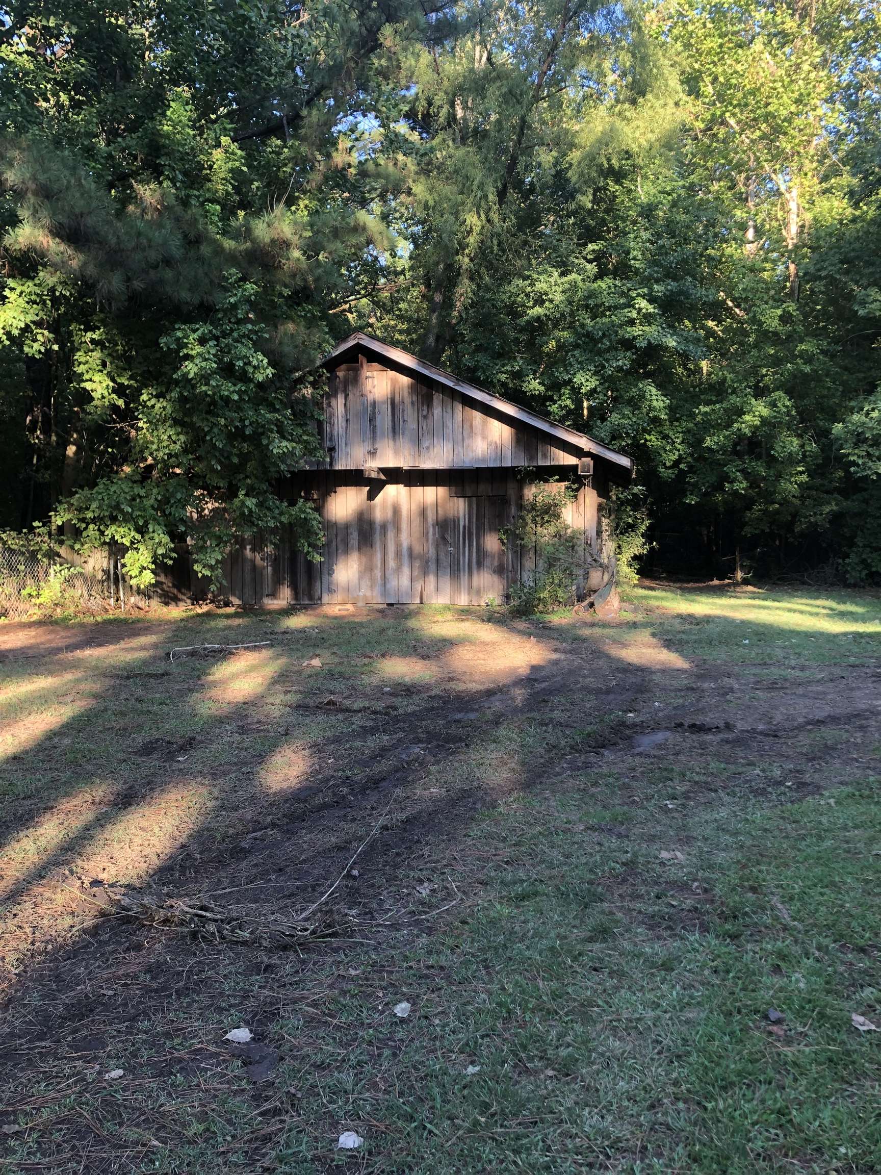 258 WHIPPOORWILL CIR