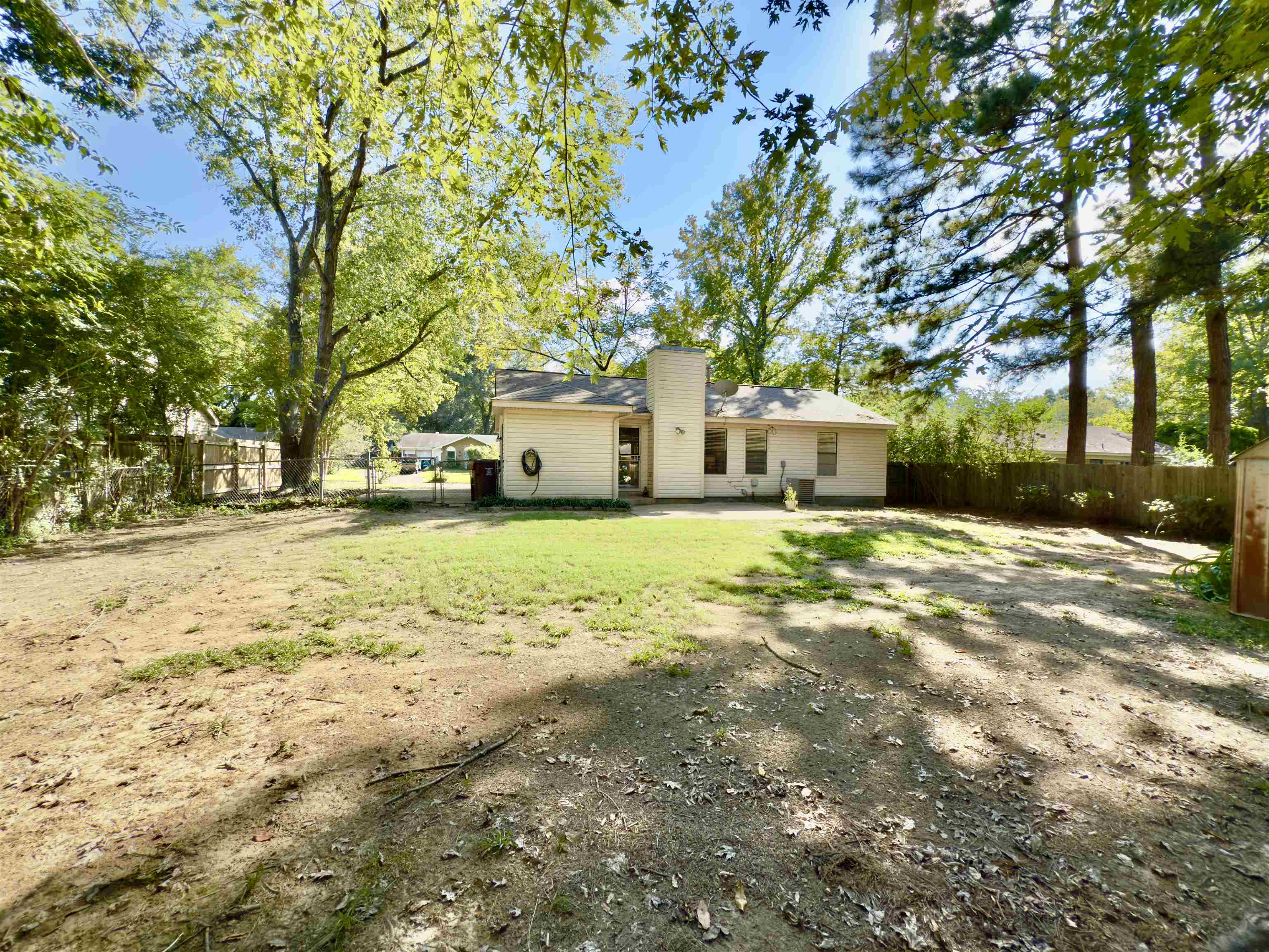 382 BOULDINCREST AVE