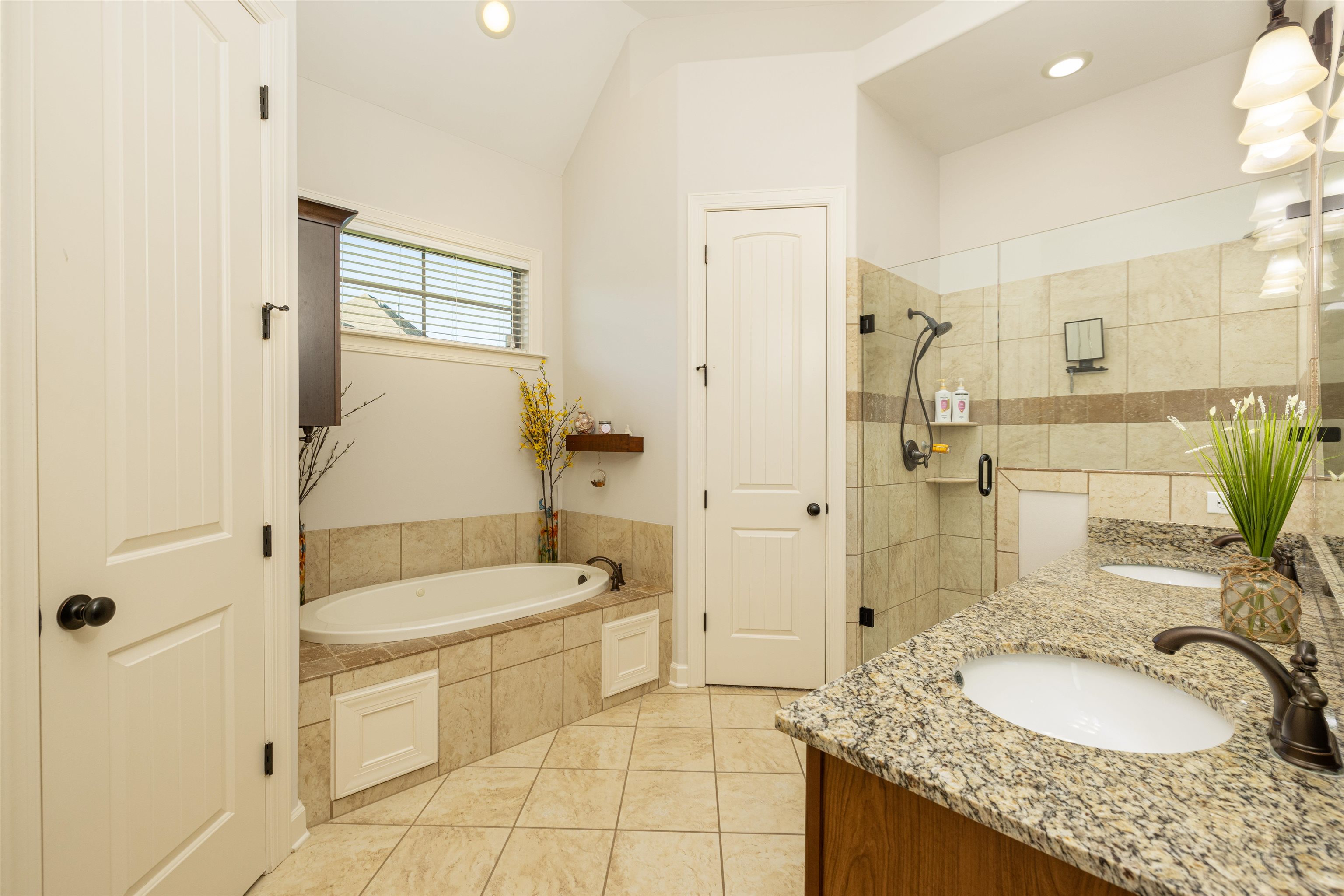 226 ESTANAULA RD