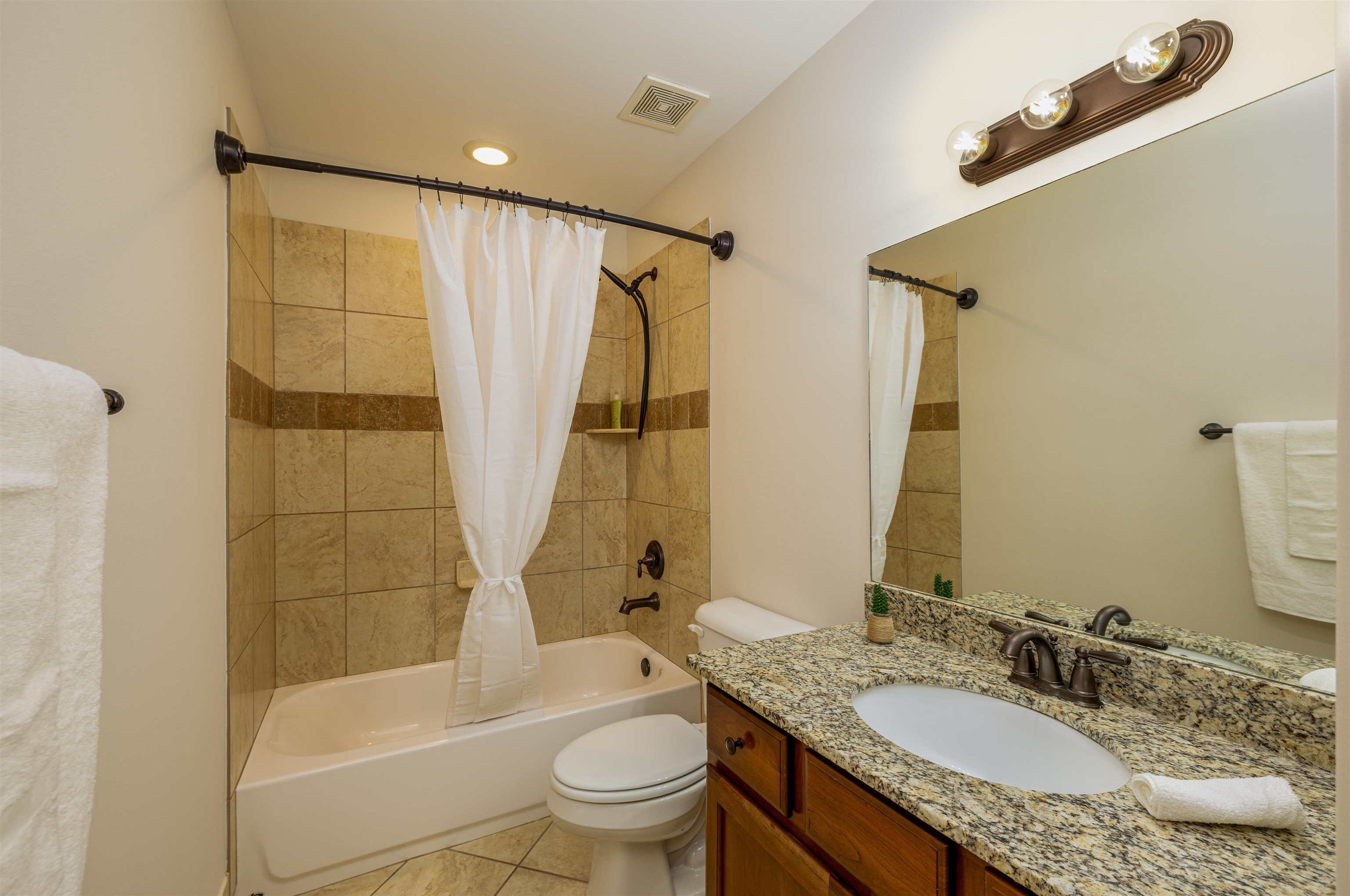 226 ESTANAULA RD