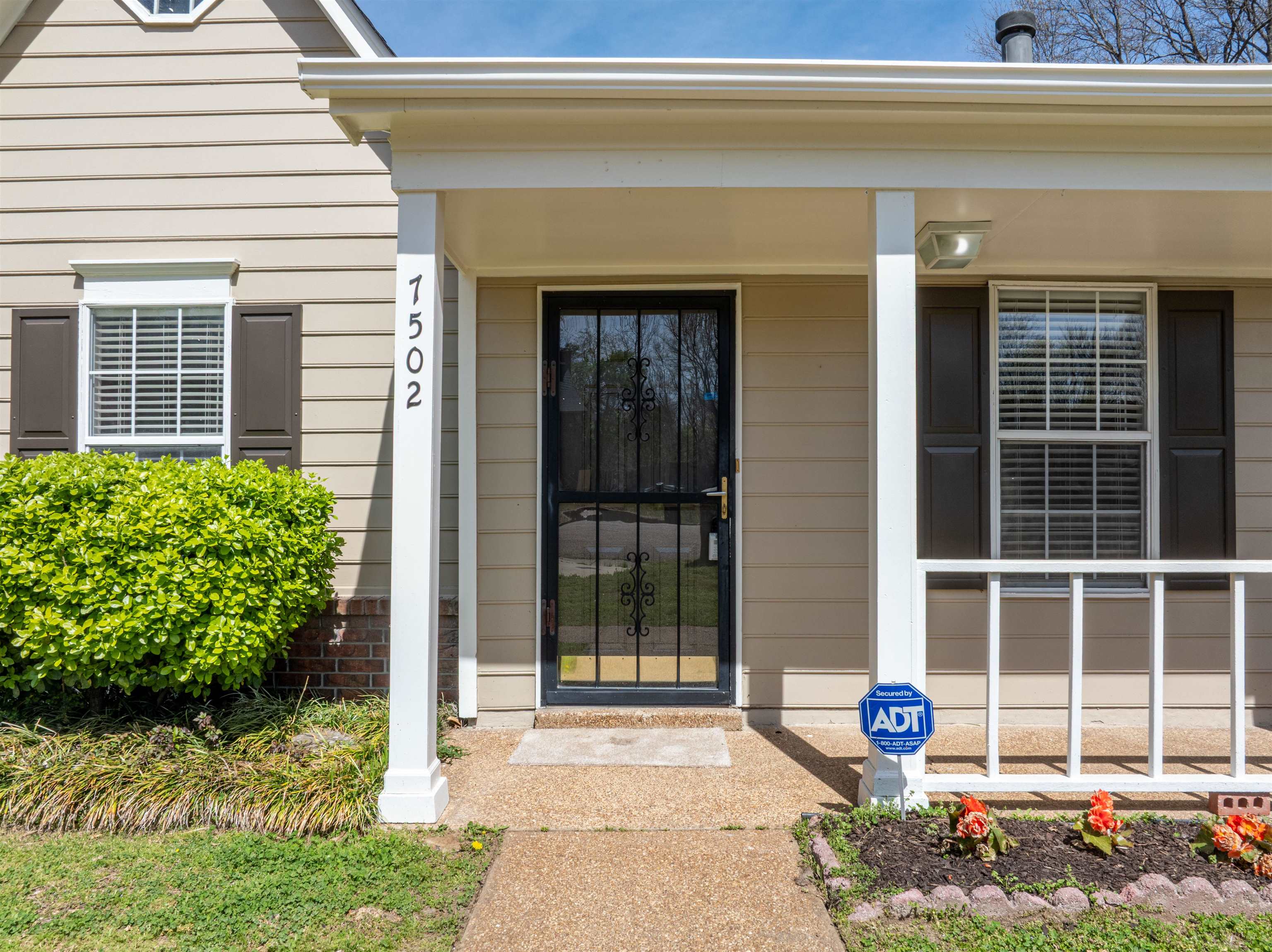 7502 BURNSTOWN CV
