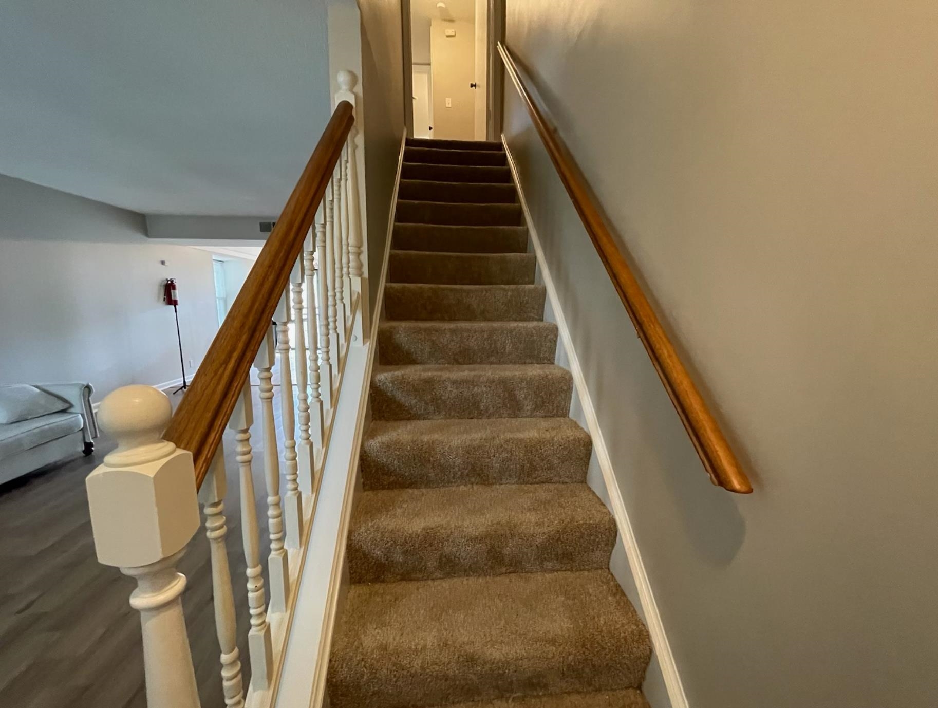 6605 POPLAR AVE Unit: 6605