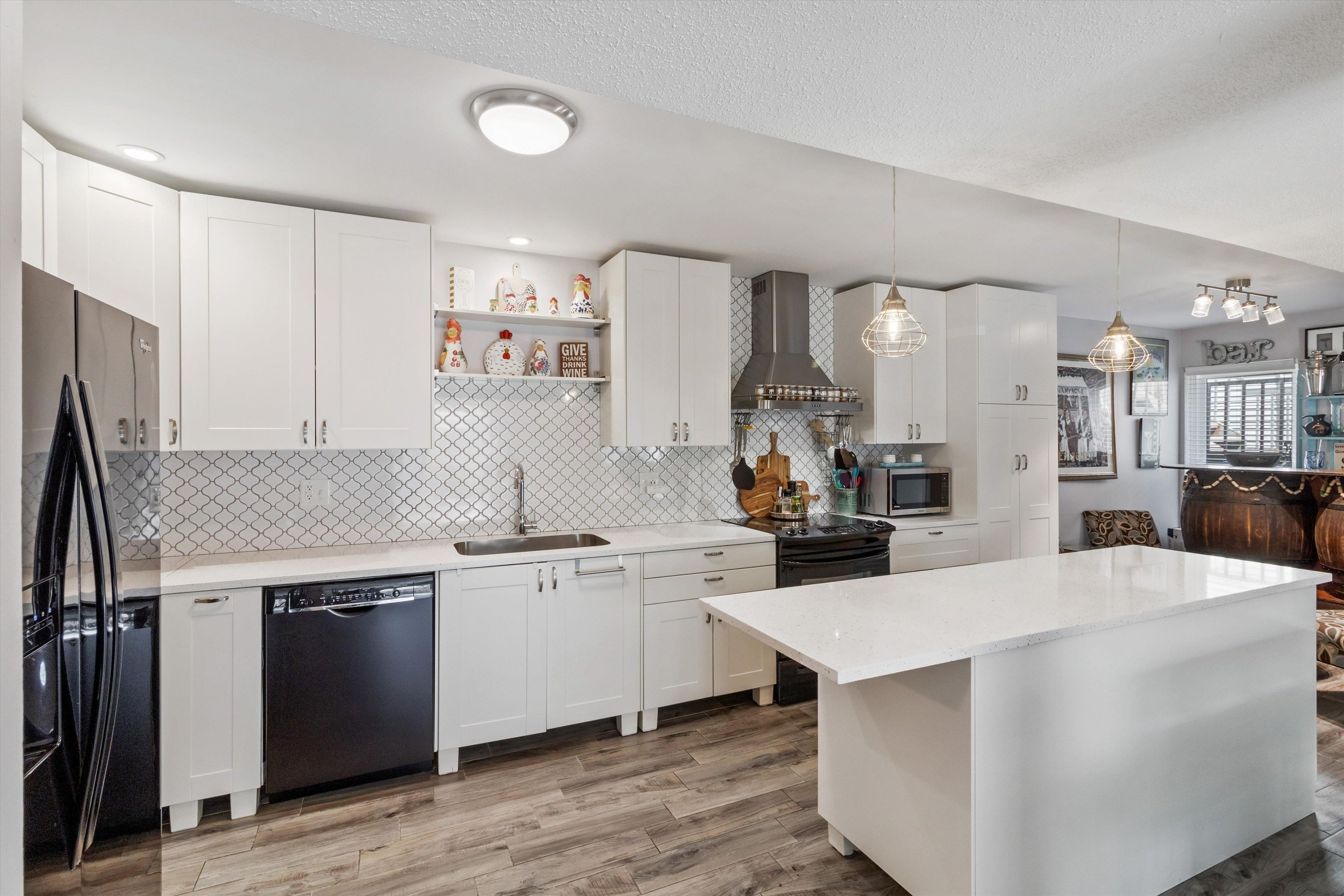 6578 S POPLAR WOODS CIR S Unit: 1