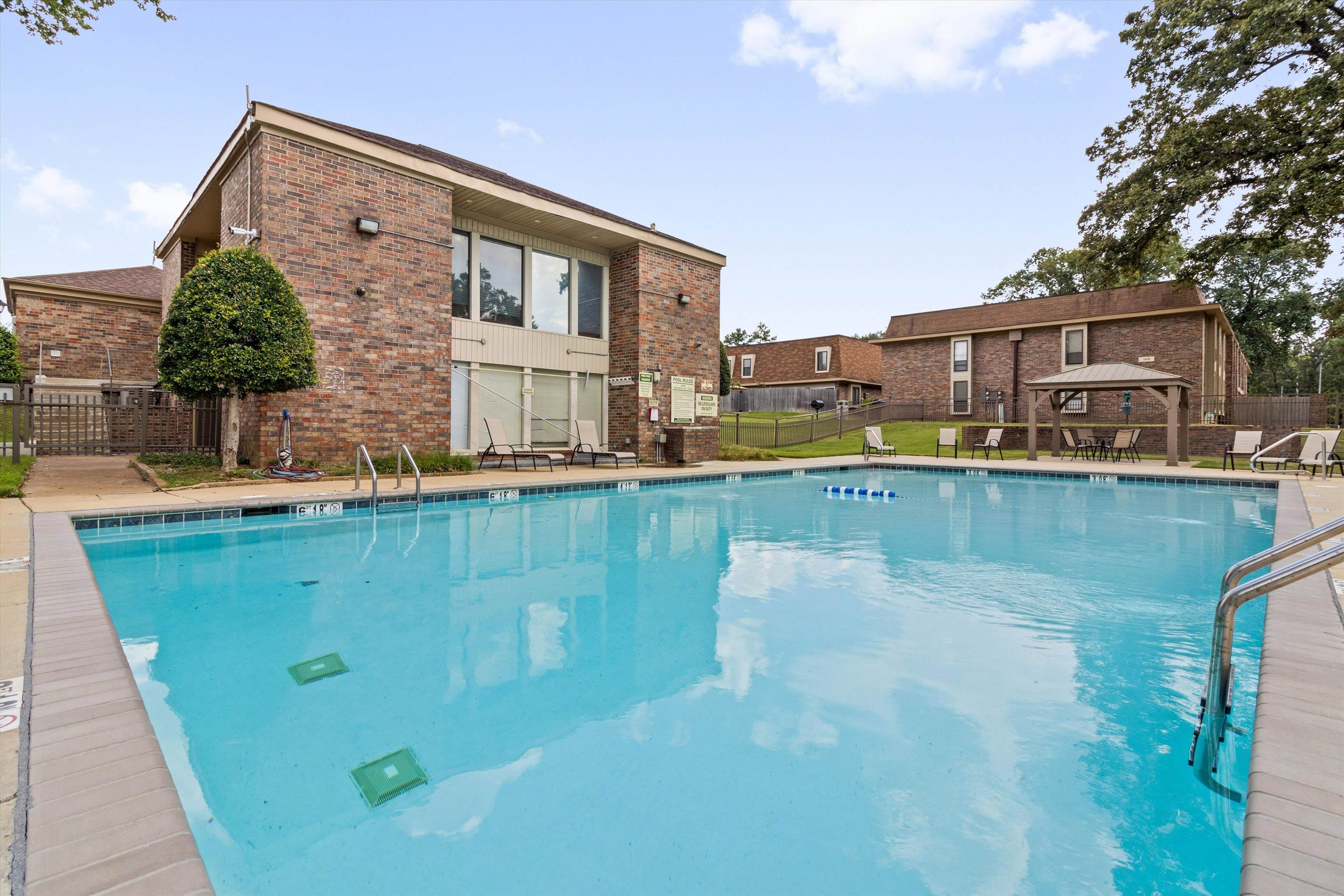 6578 S POPLAR WOODS CIR S Unit: 1
