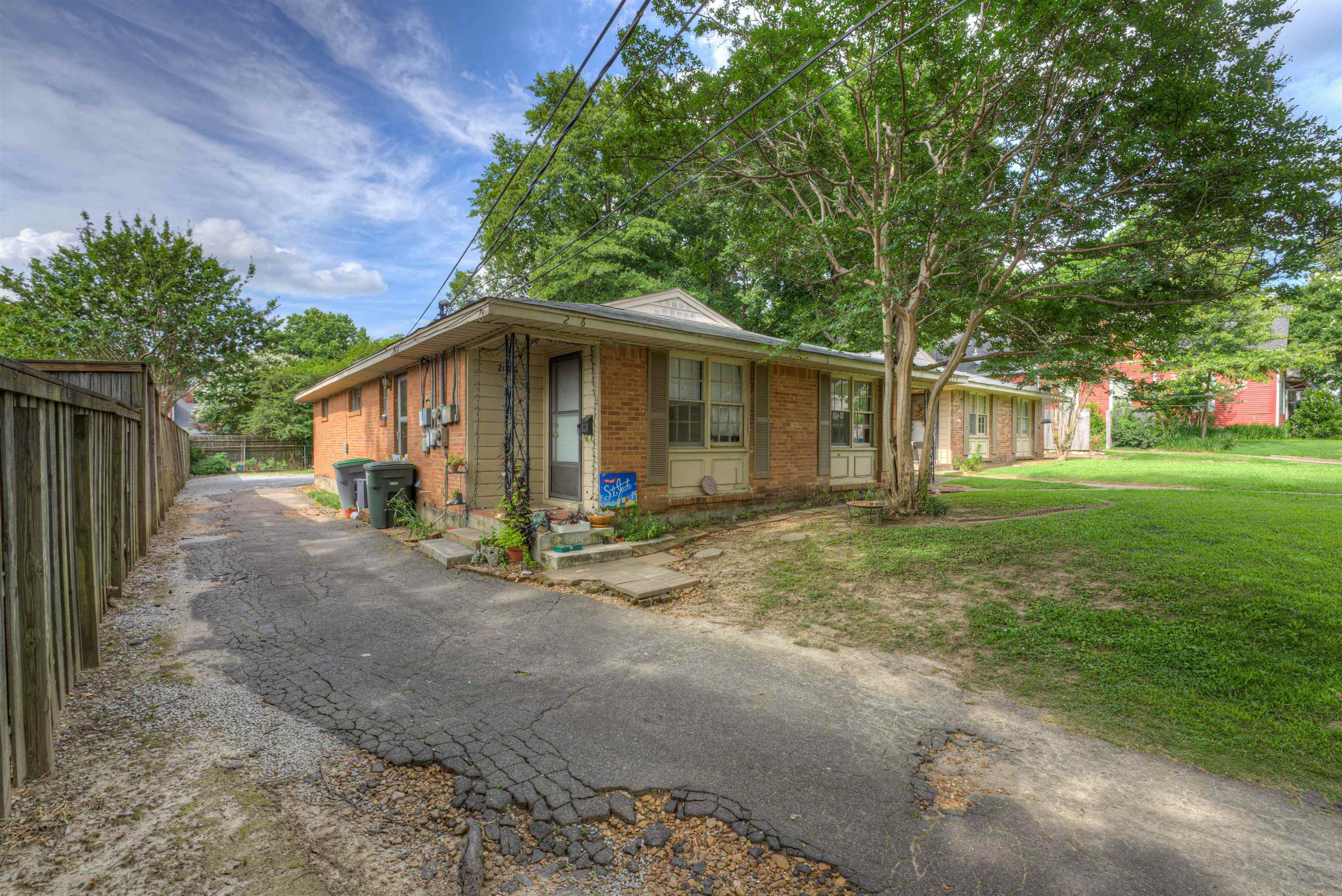 2086 HARBERT AVE