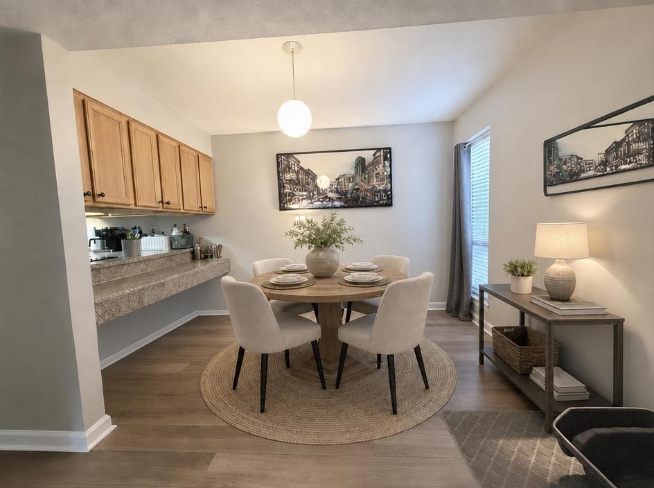 1860 W POPLAR WOODS CIR W Unit: 3