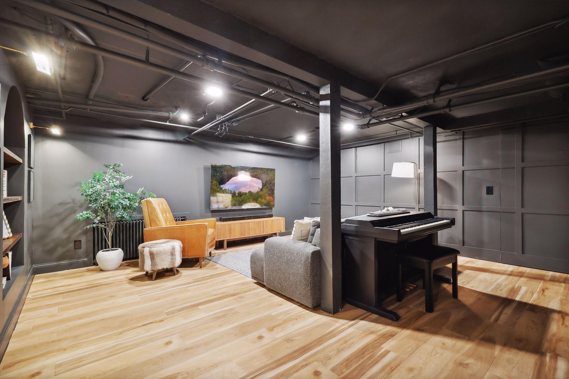 3440 Edmund Boulevard