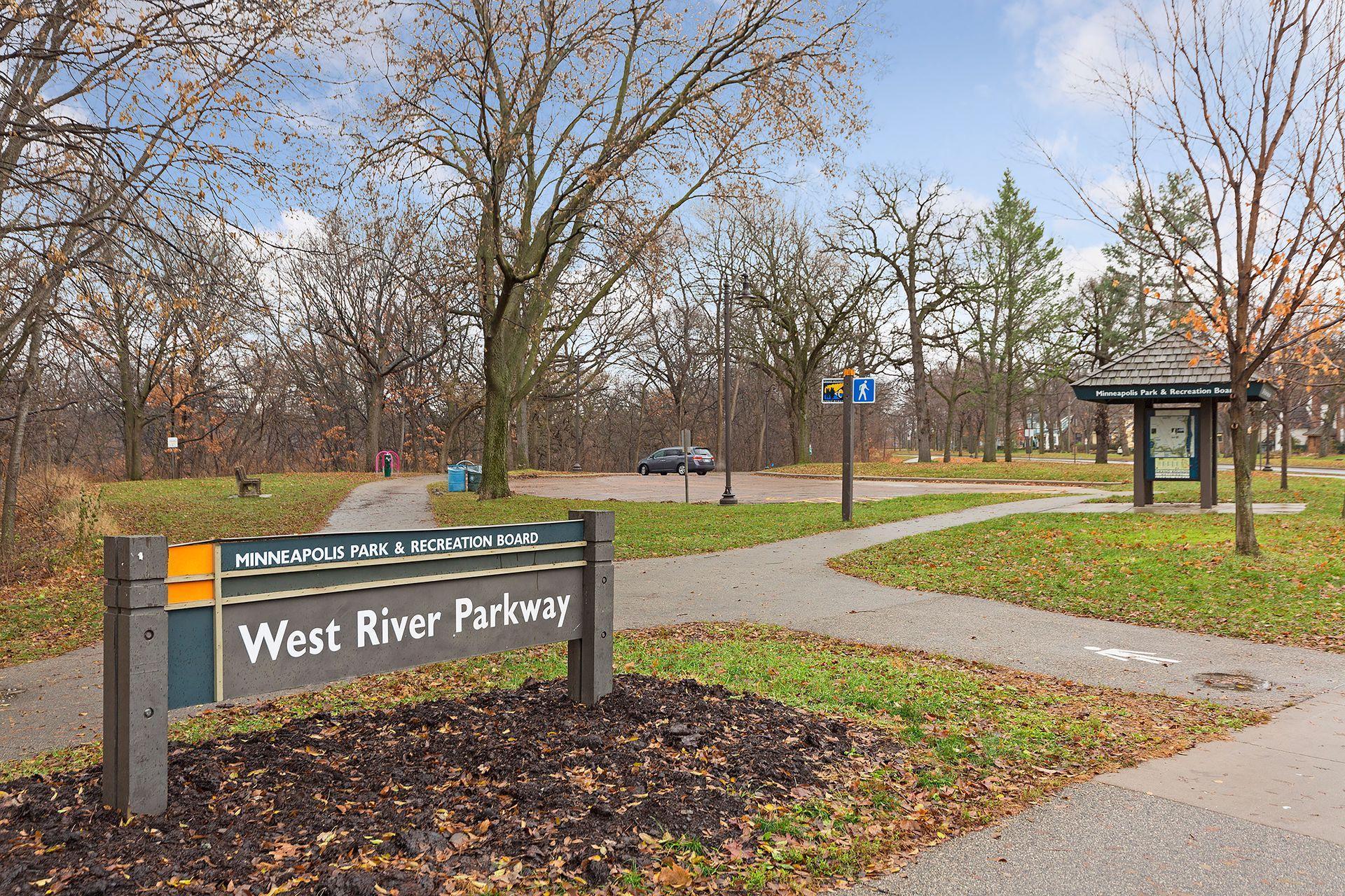 3440 Edmund Boulevard