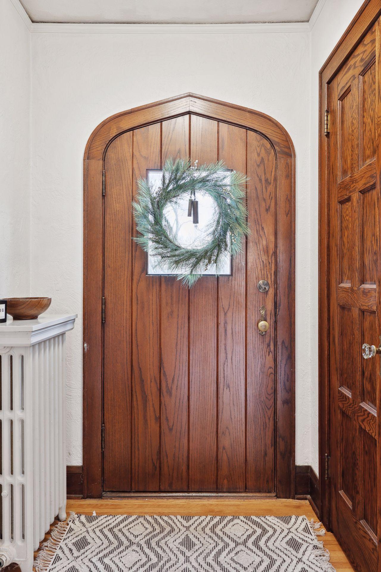 3440 Edmund Boulevard