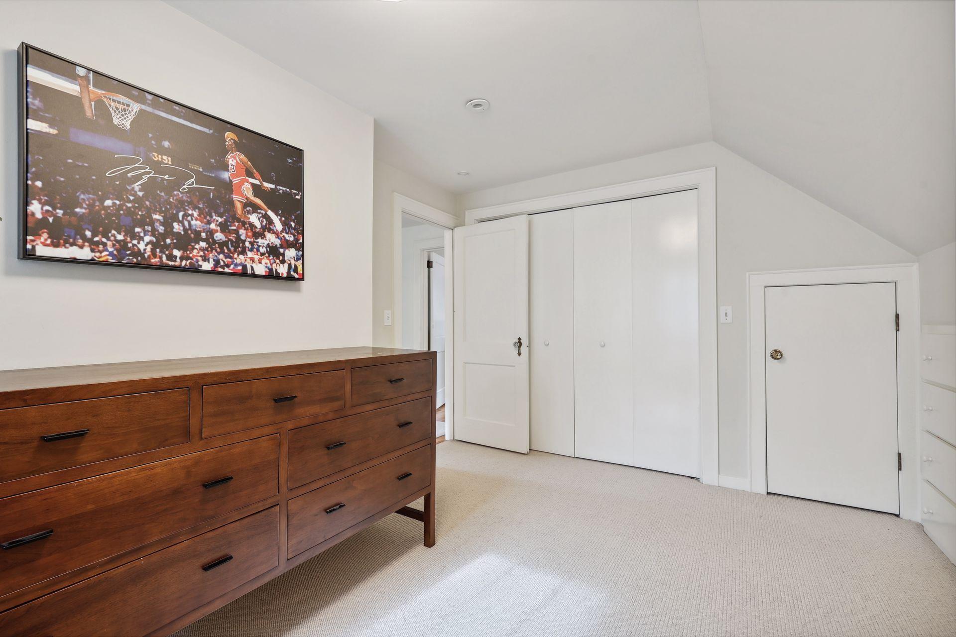 3440 Edmund Boulevard