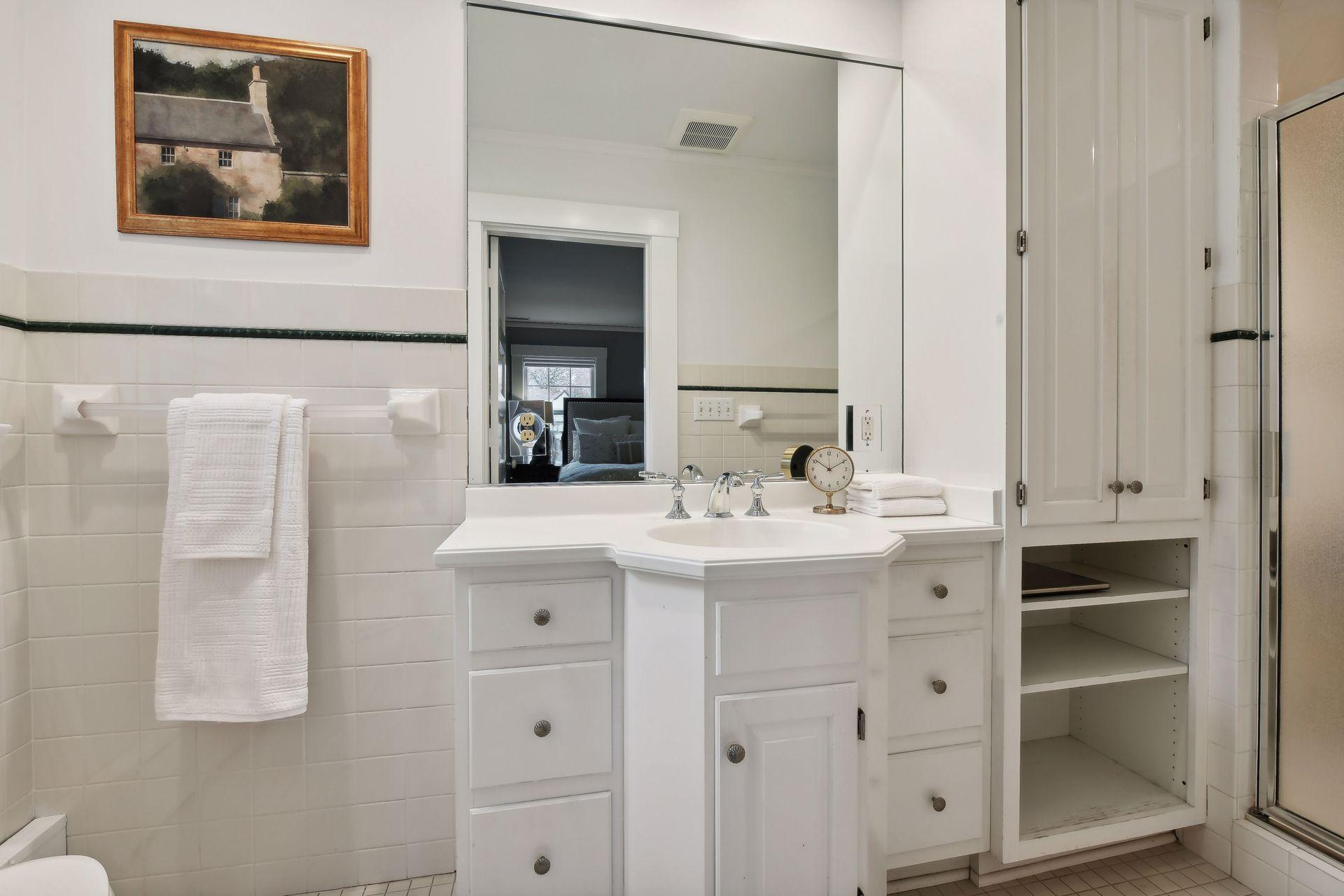 2322 Oliver Avenue S