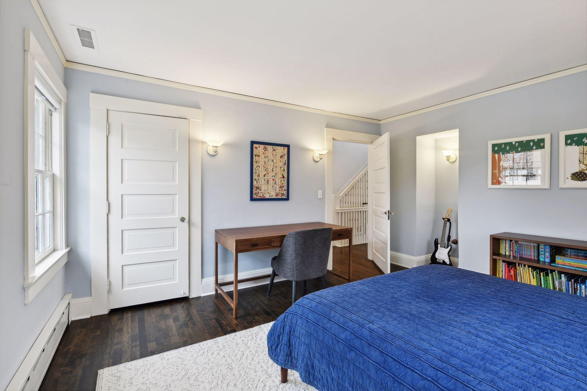 2322 Oliver Avenue S