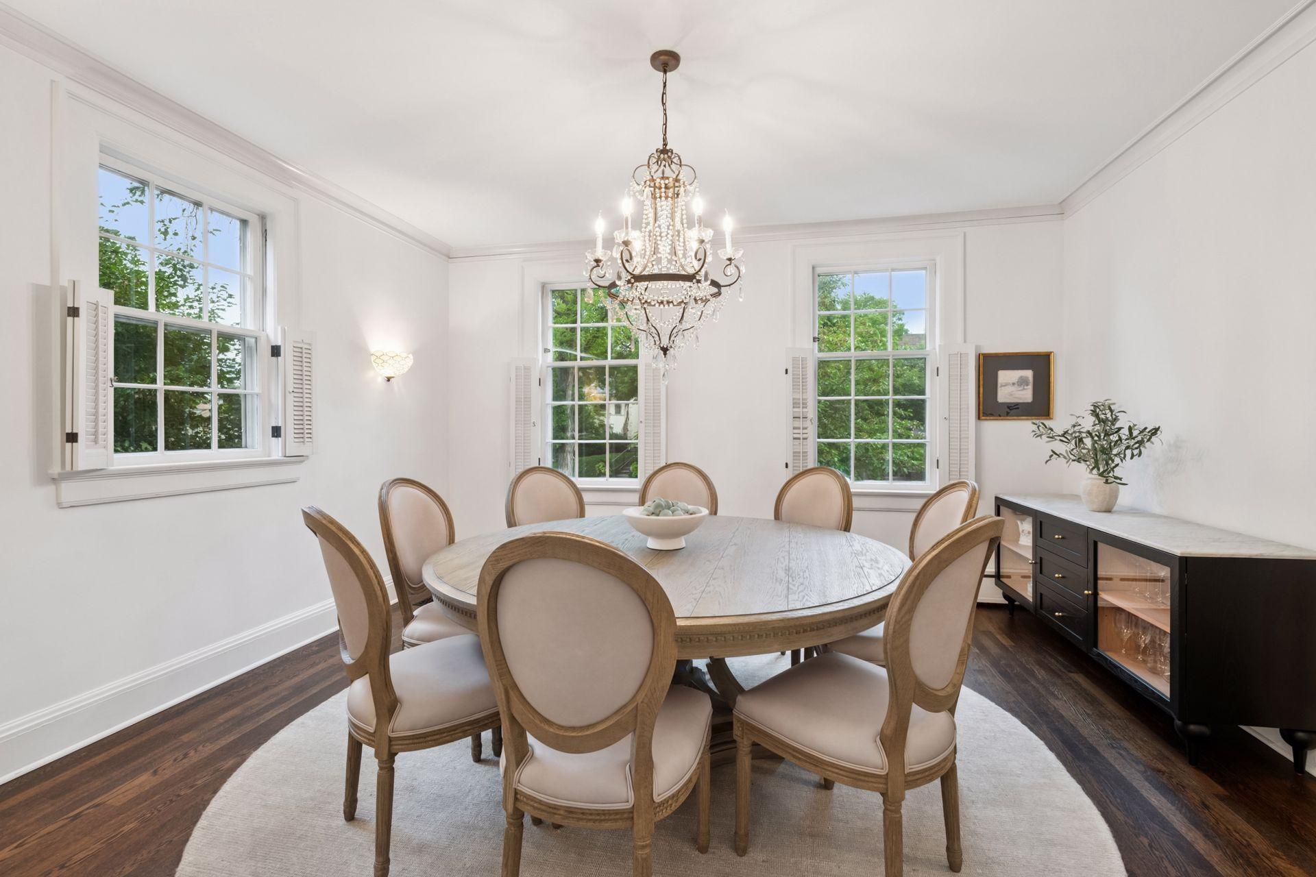 2322 Oliver Avenue S