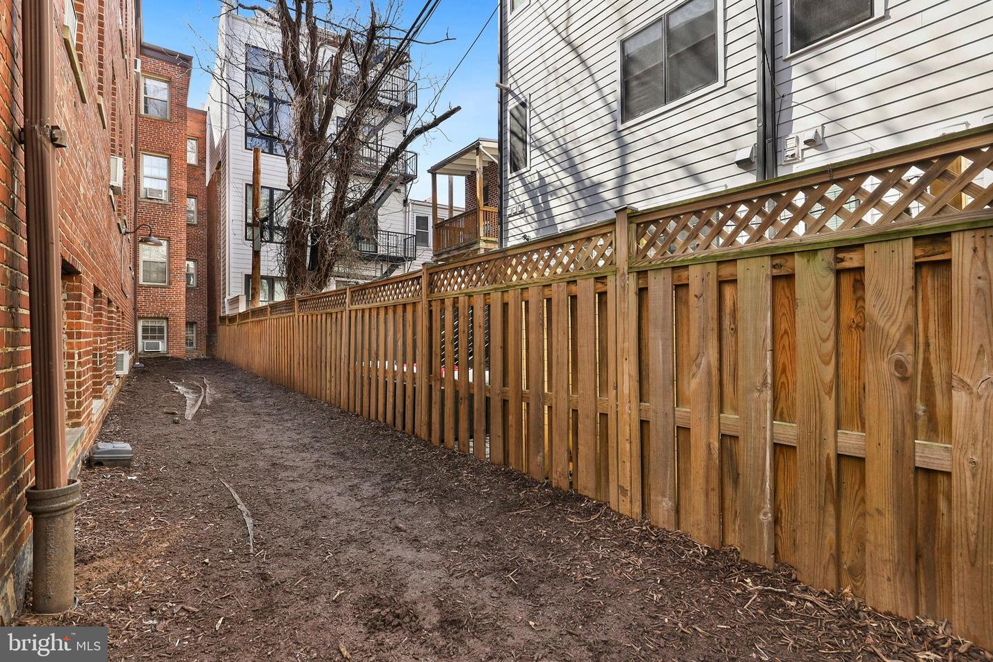 1439 Euclid Street NW Unit: 1