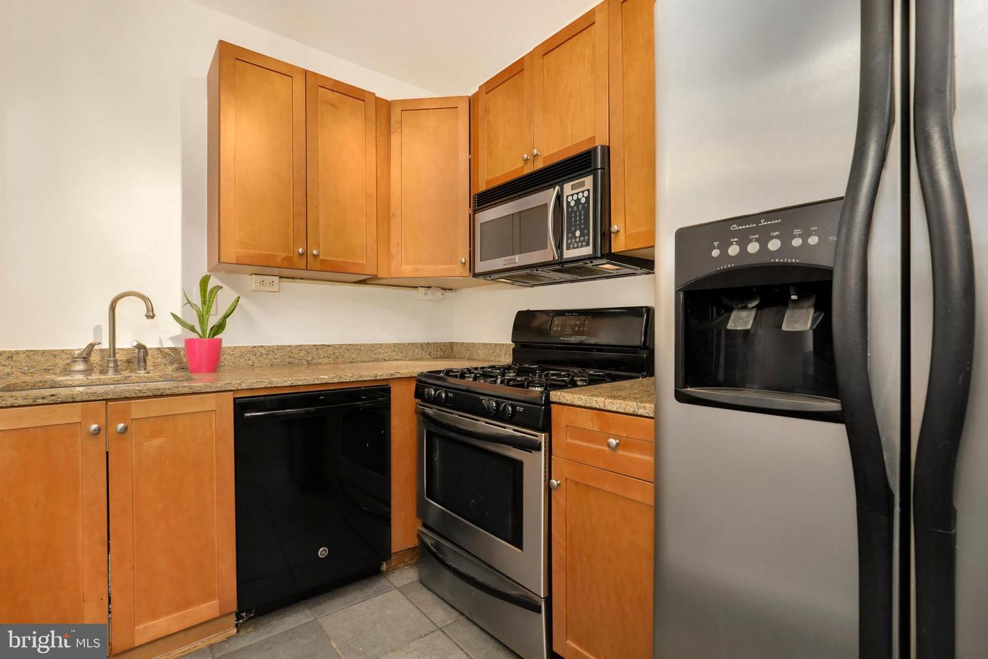 1439 Euclid Street NW Unit: 1