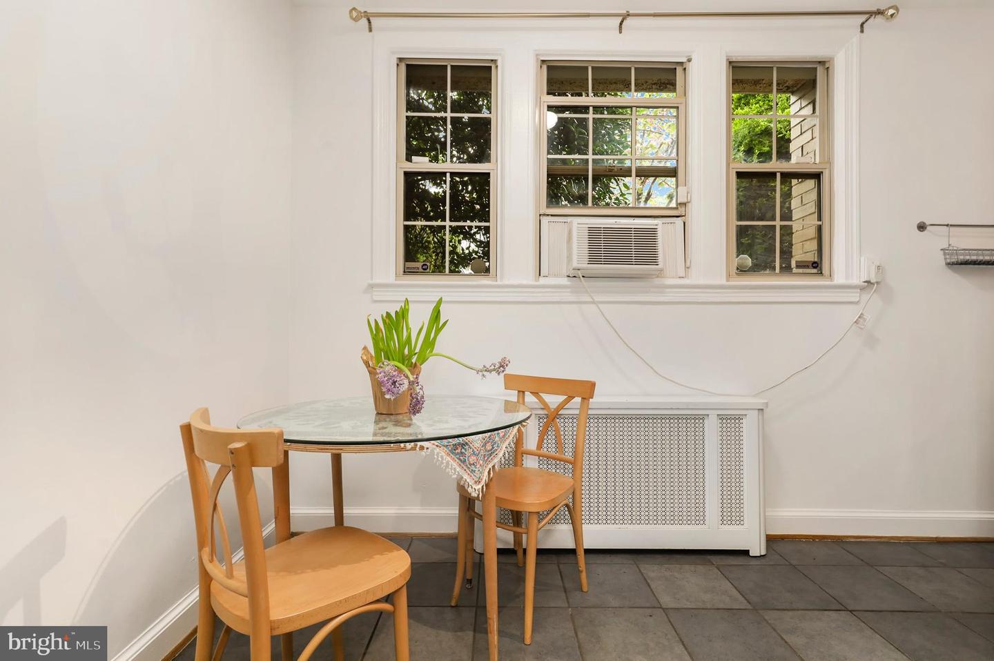 1439 Euclid Street NW Unit: 1