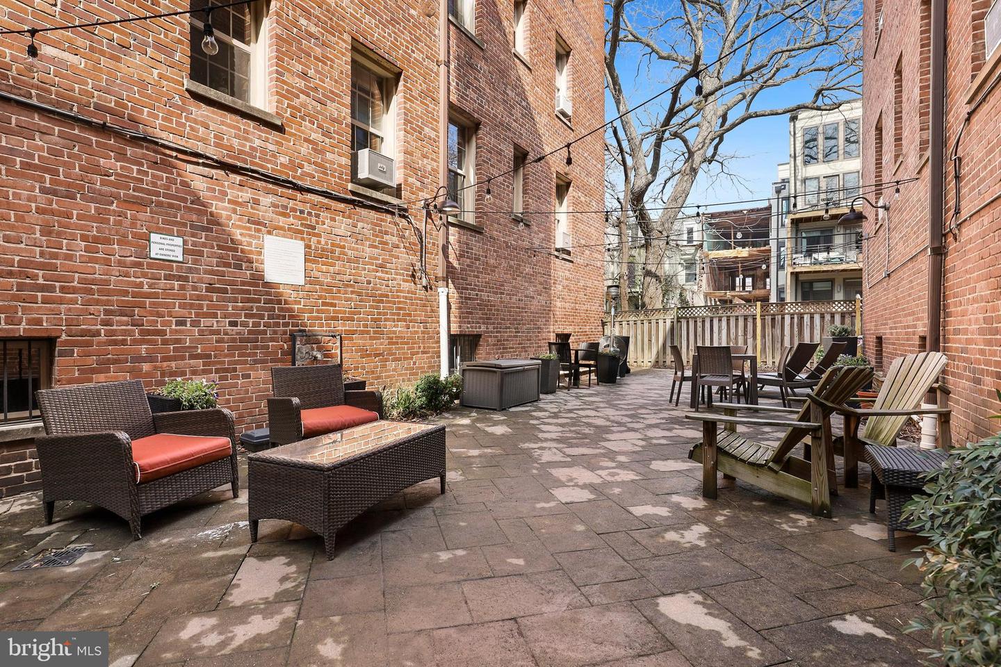 1439 Euclid Street NW Unit: 1