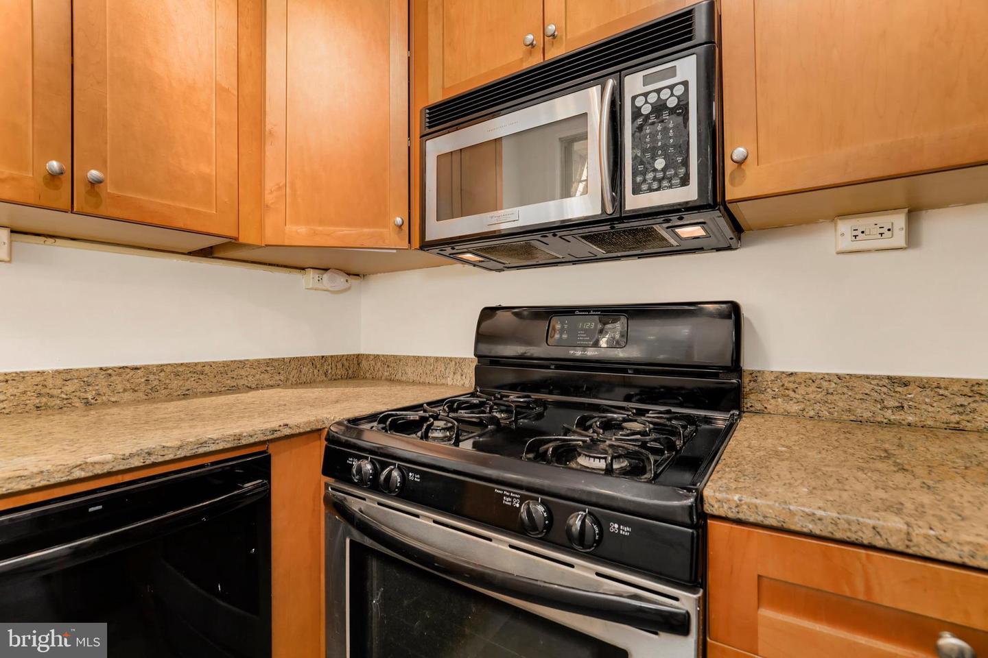 1439 Euclid Street NW Unit: 1