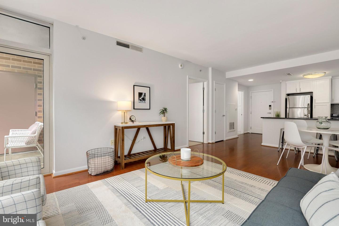 355 I Street SW Unit: S318