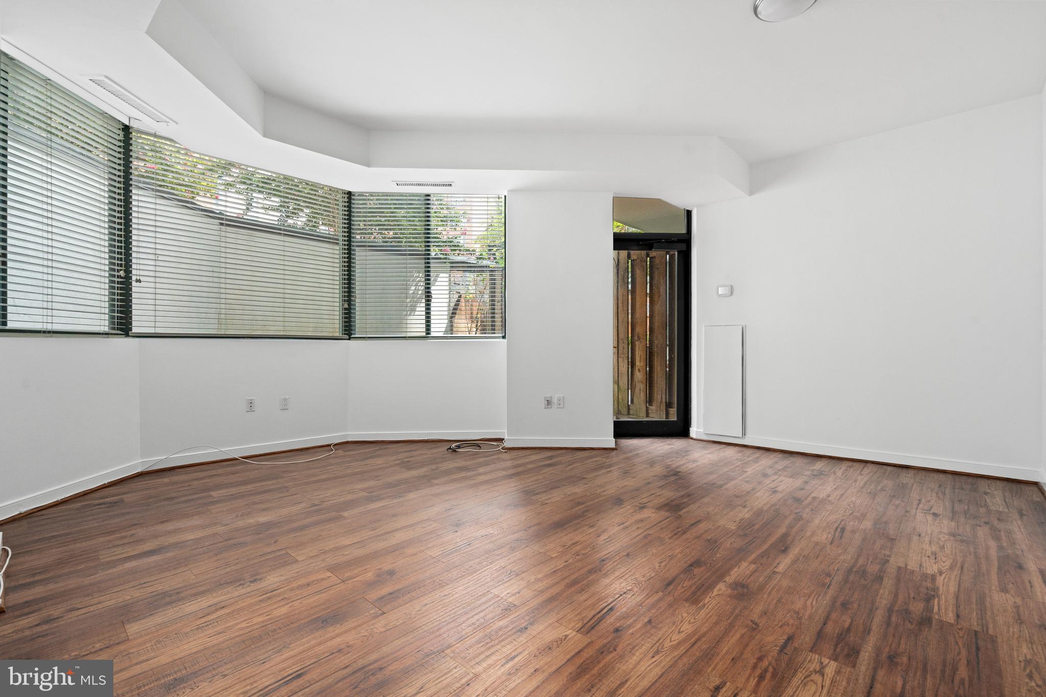 955 26th Street NW Unit: 109