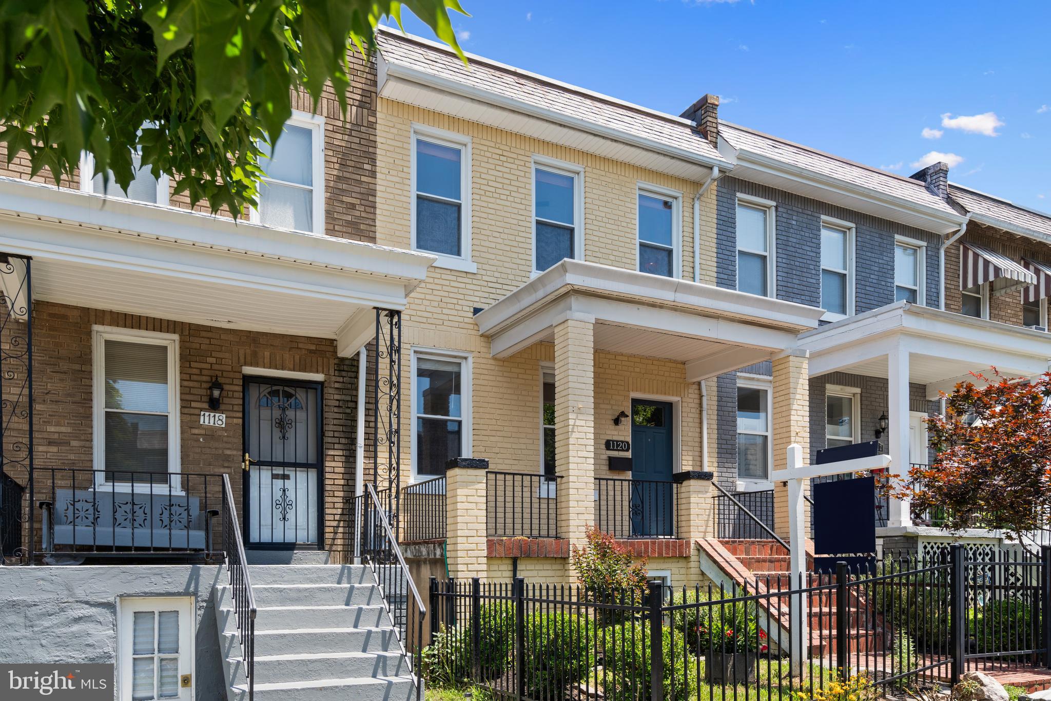 1120 Oates St NE