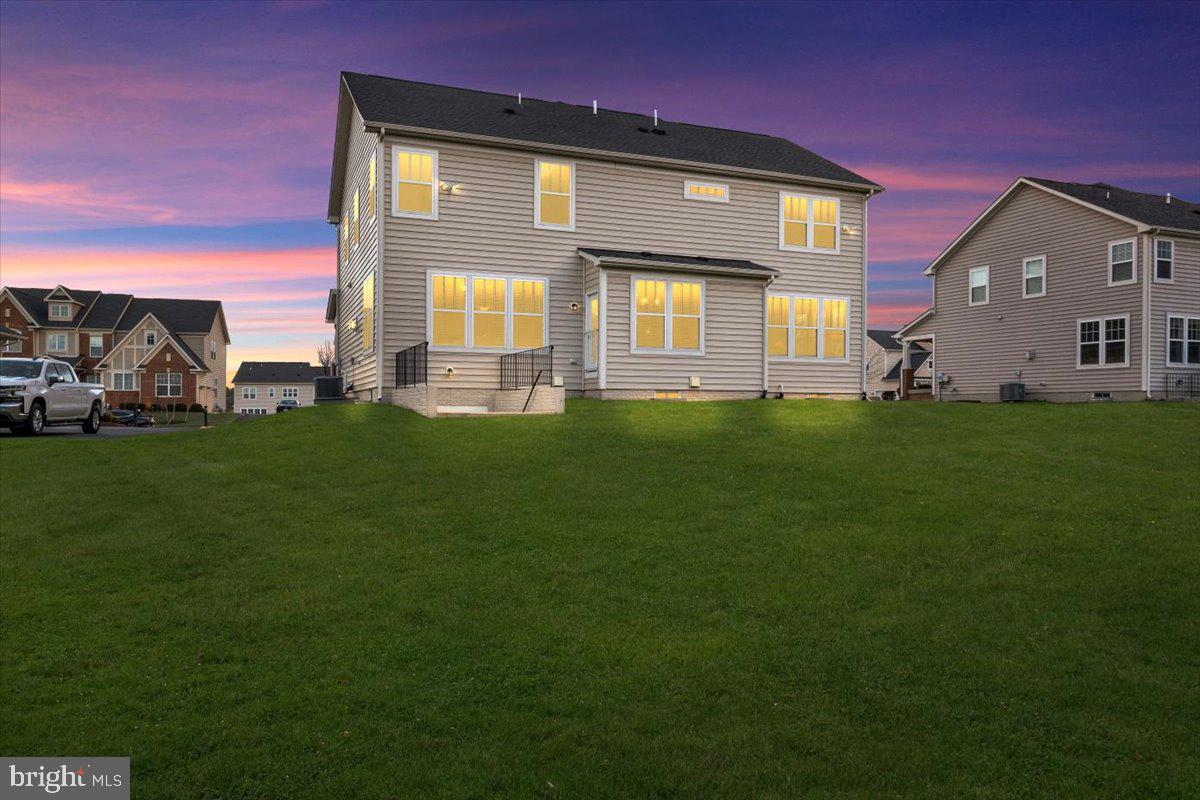 23823 Grayhaven Pl