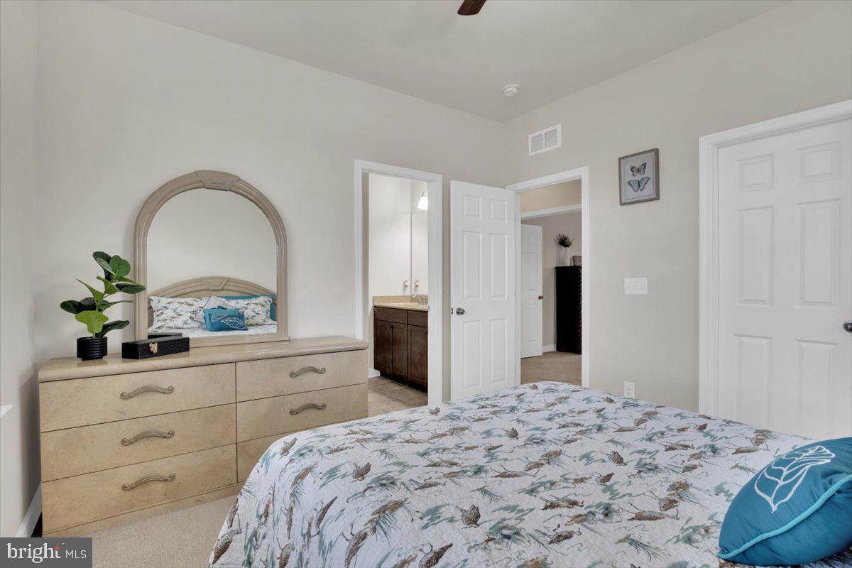 23823 Grayhaven Pl
