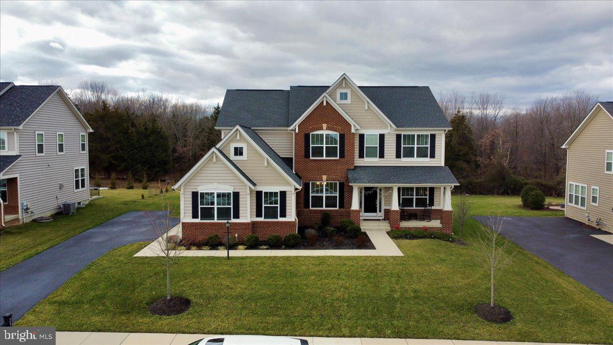 23823 Grayhaven Pl