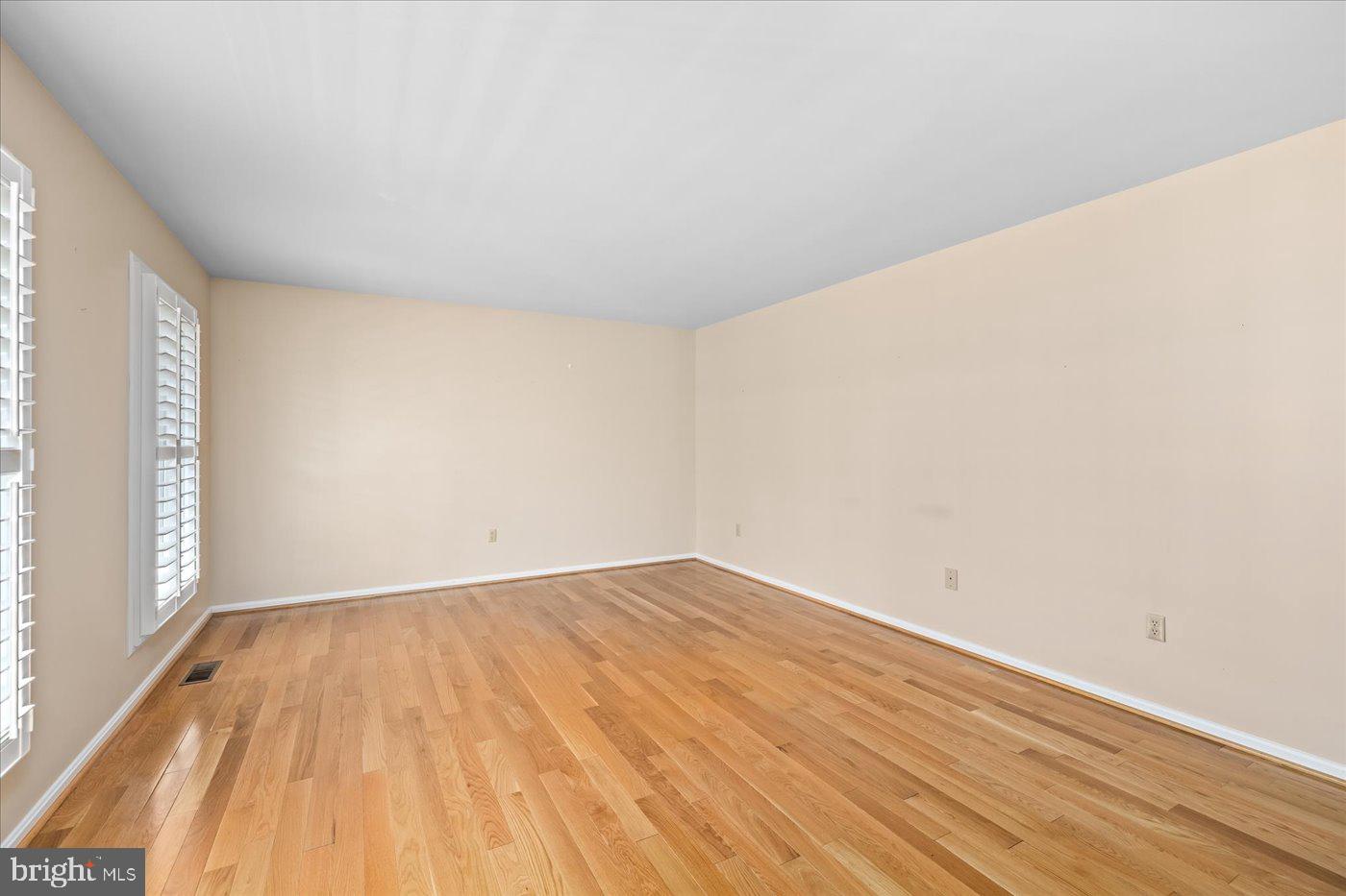 111 Oakwood Drive