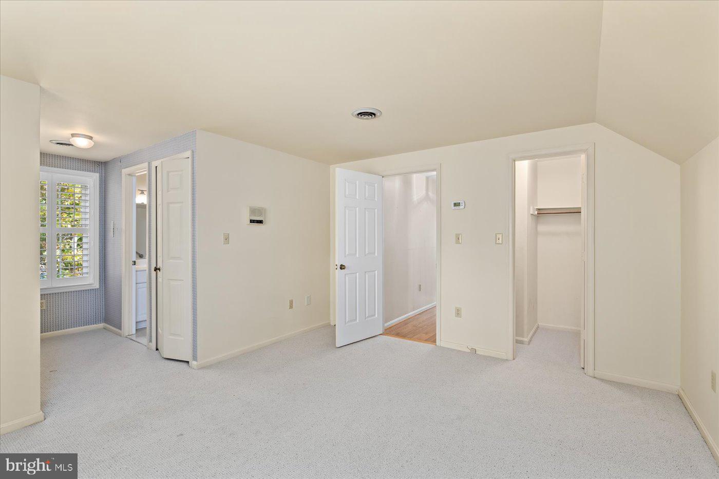 111 Oakwood Drive
