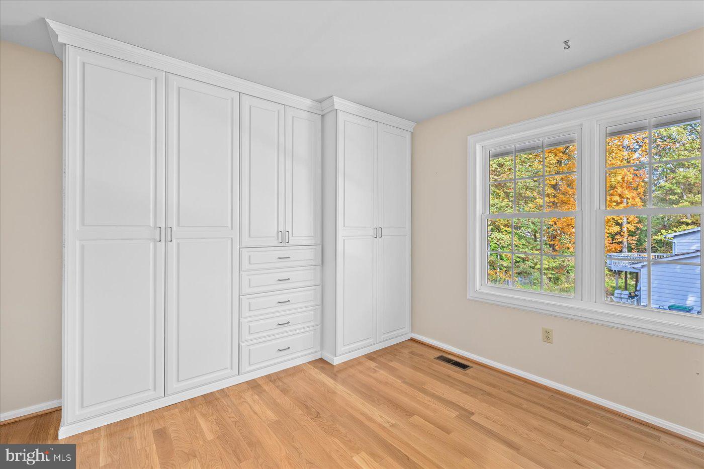 111 Oakwood Drive