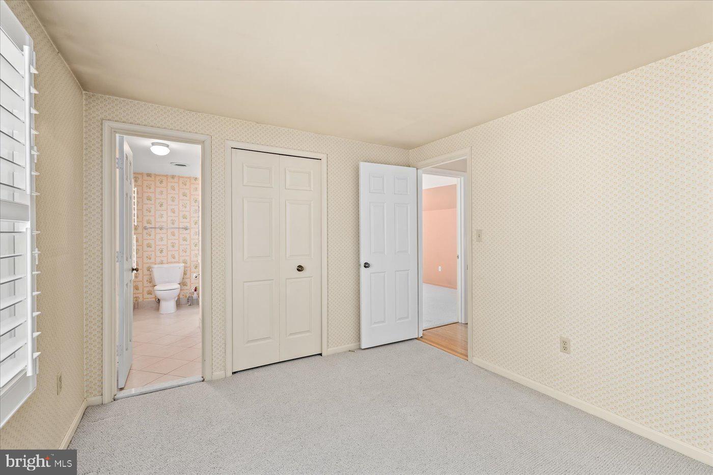 111 Oakwood Drive