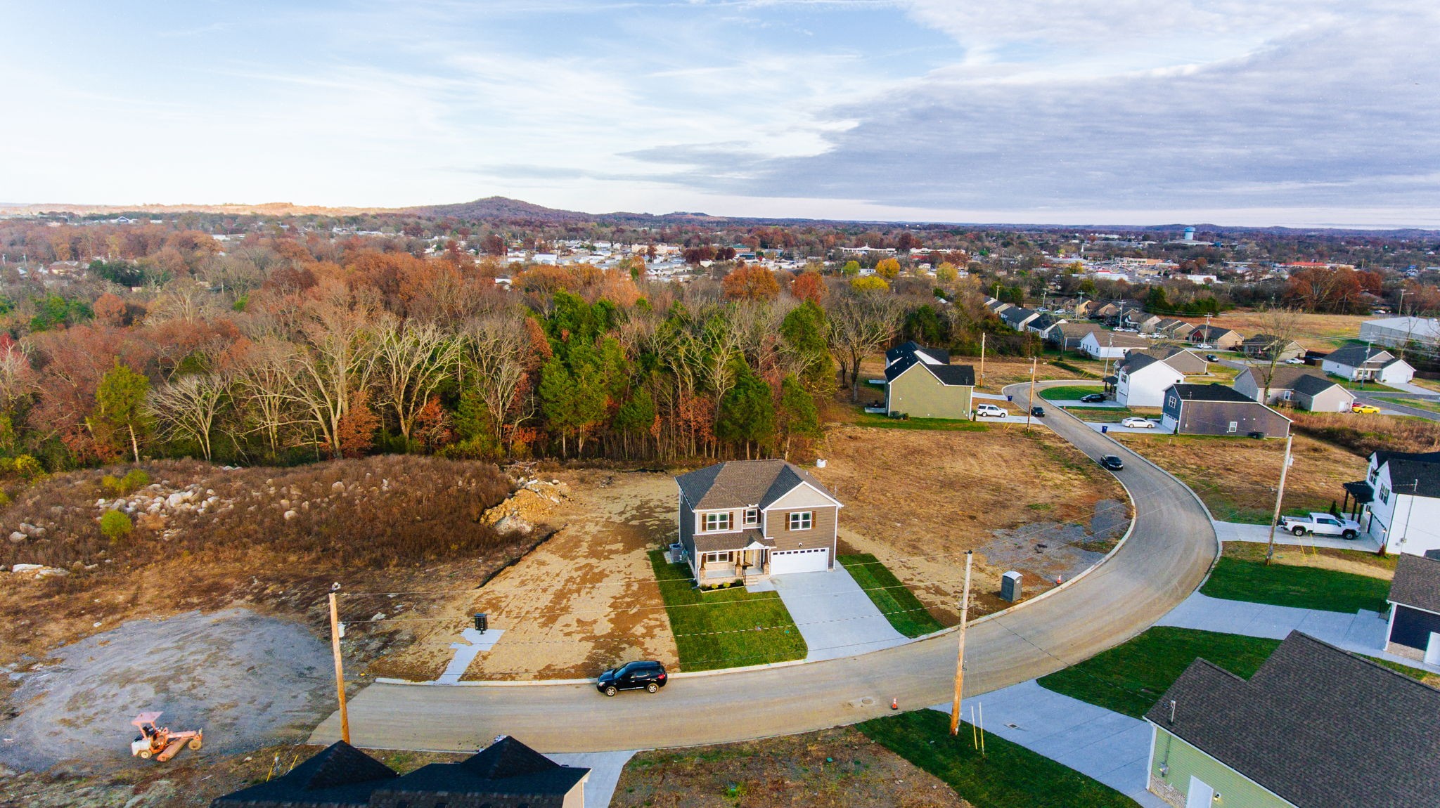 118 Thoroughbred Blvd