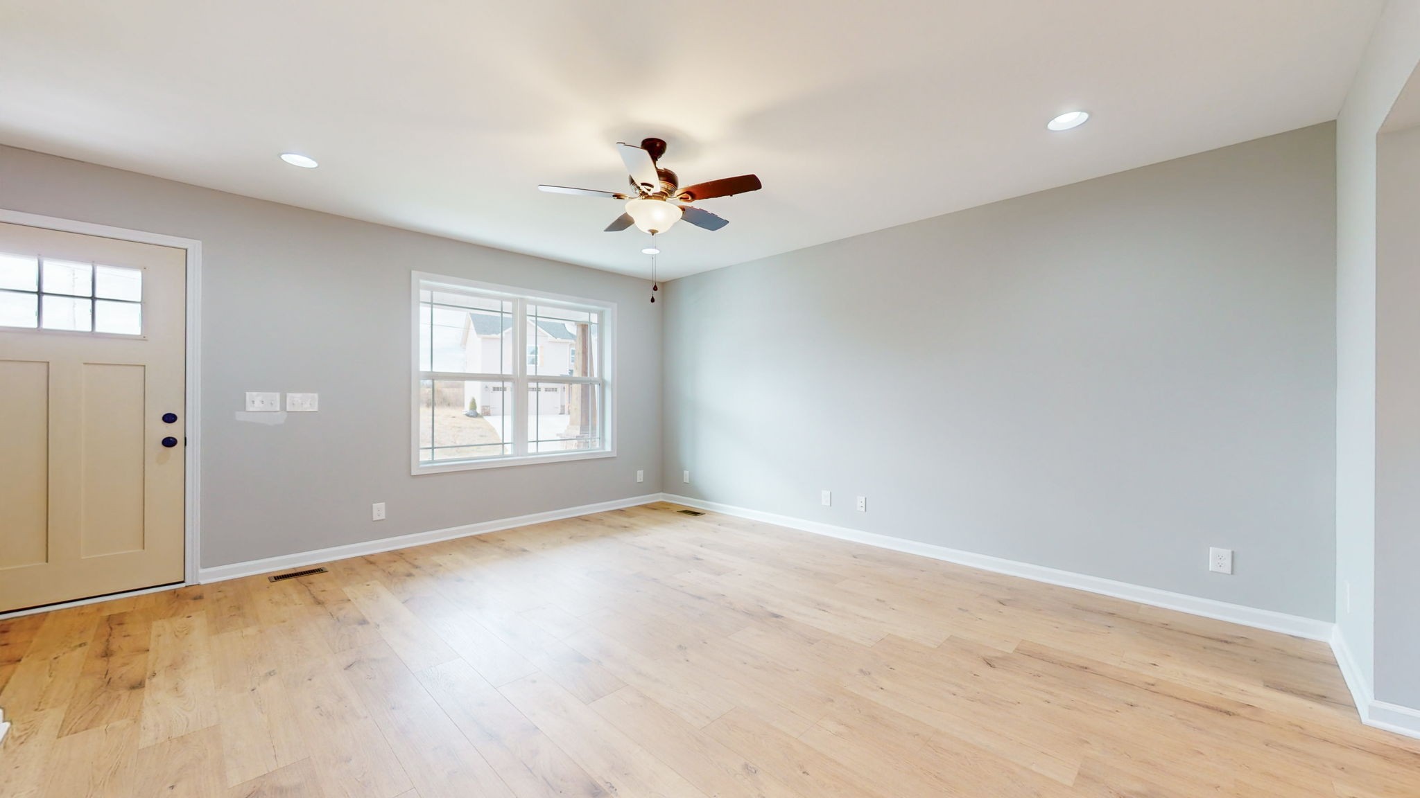 118 Thoroughbred Blvd