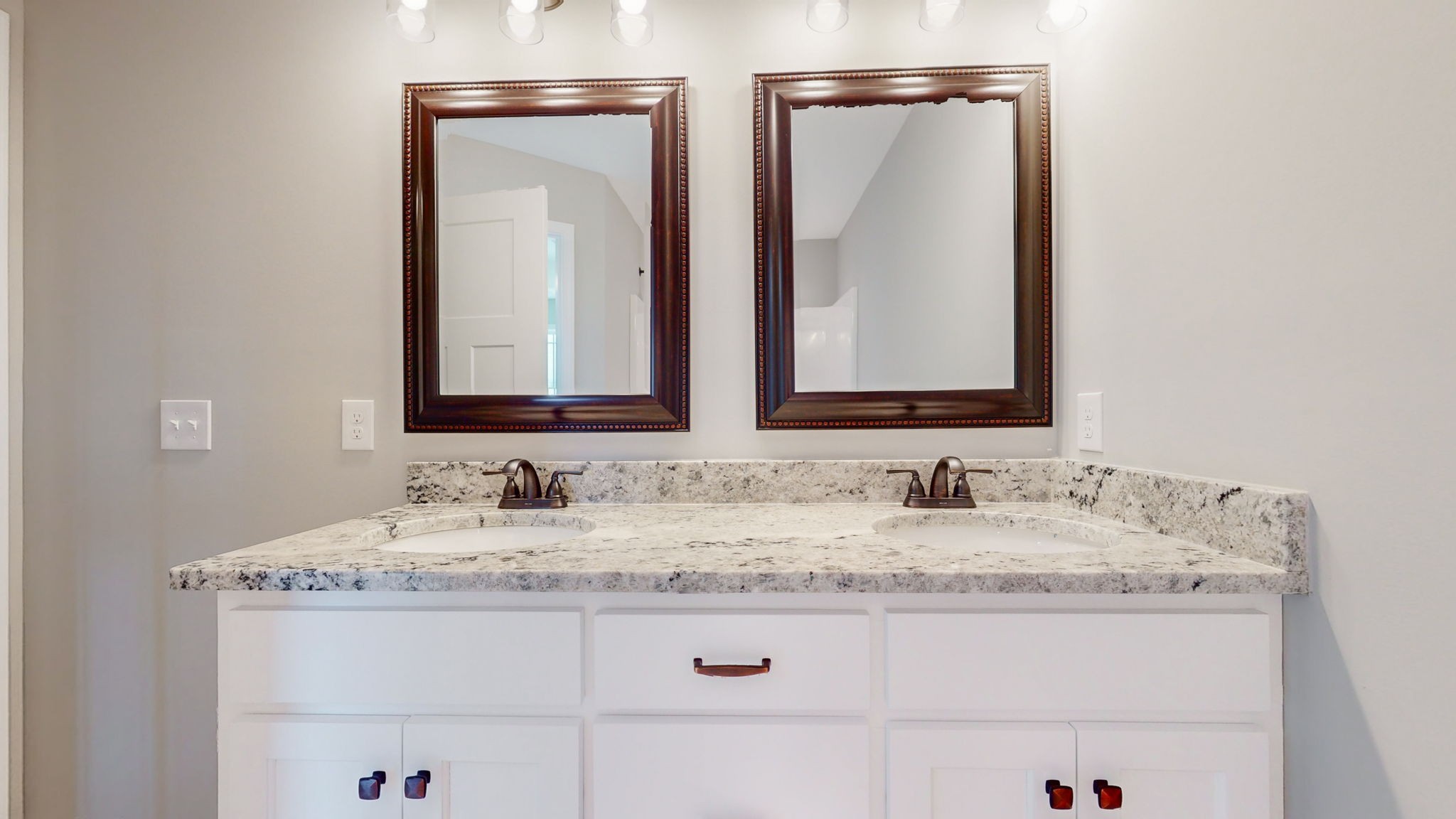 118 Thoroughbred Blvd