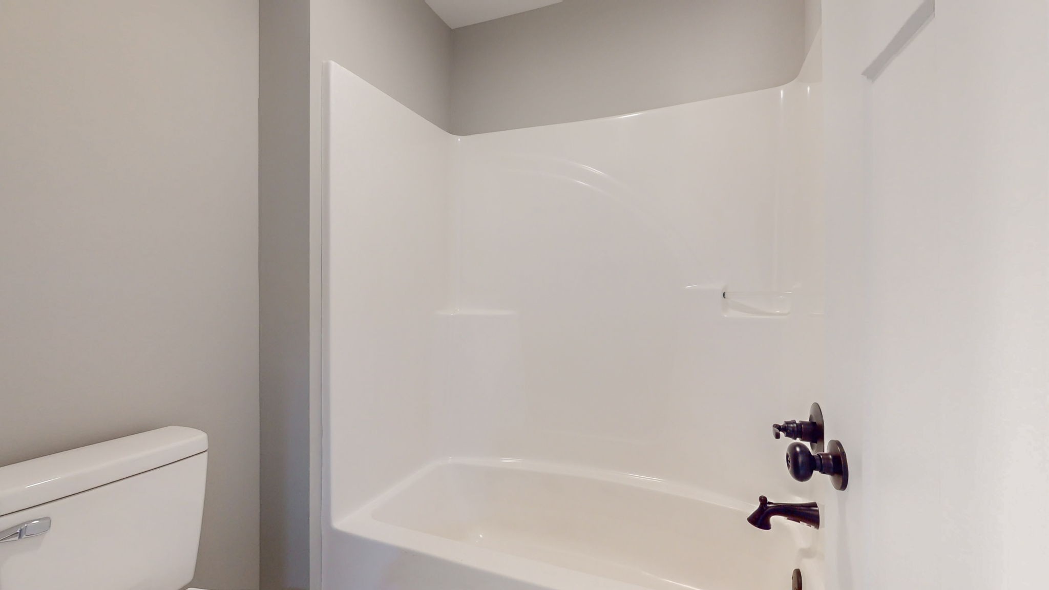 118 Thoroughbred Blvd