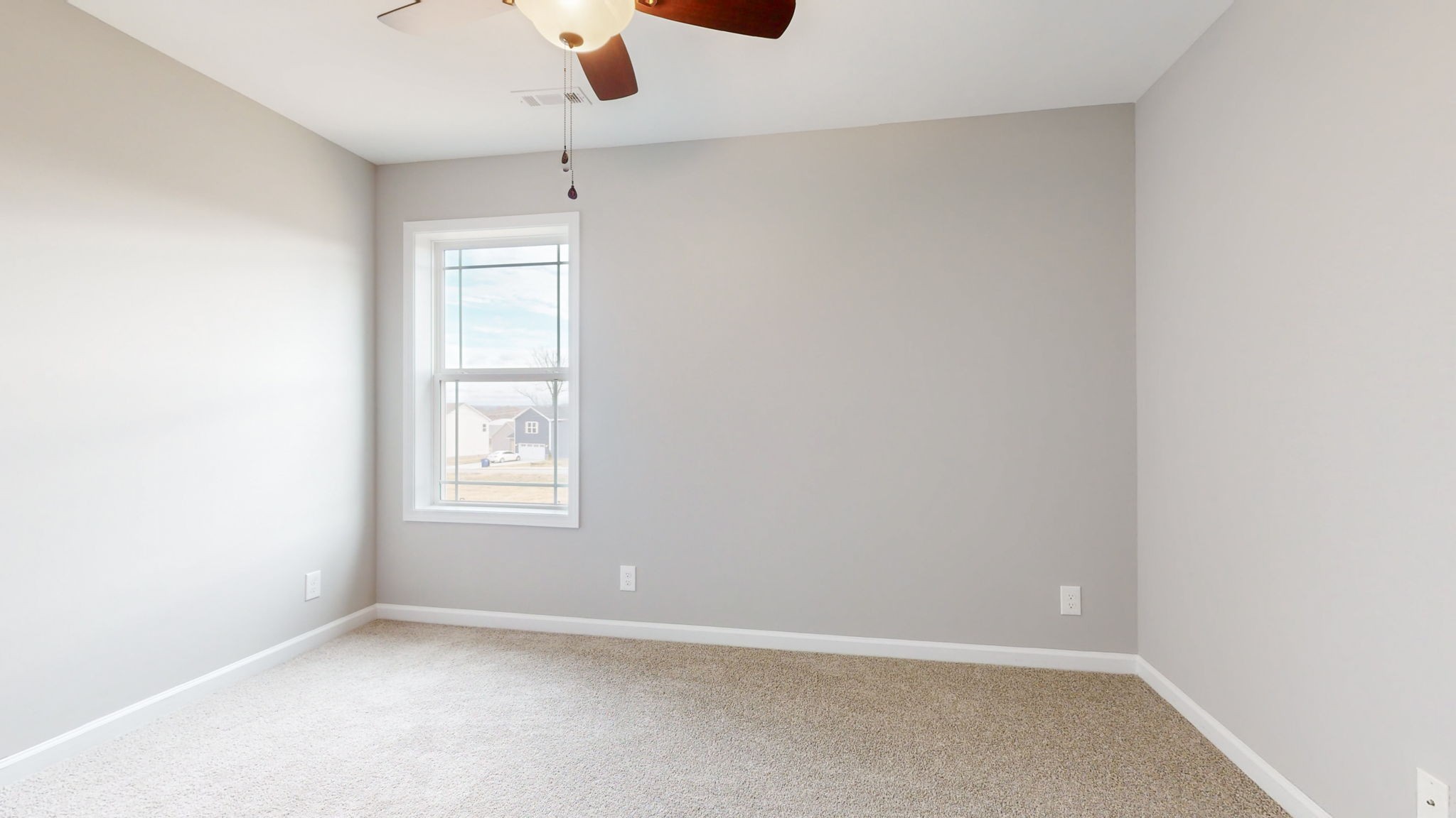 118 Thoroughbred Blvd