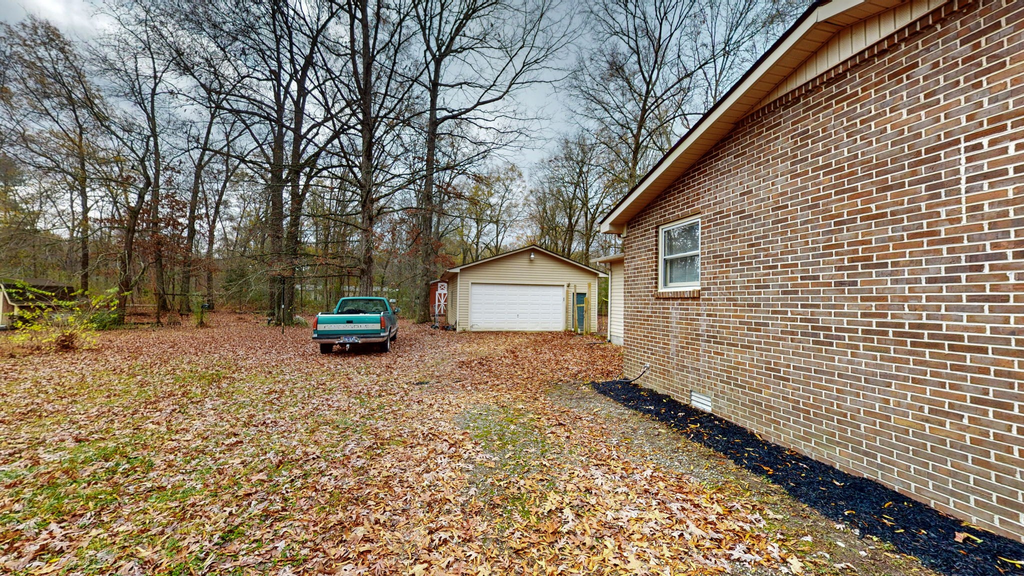 303 Inglewood Dr