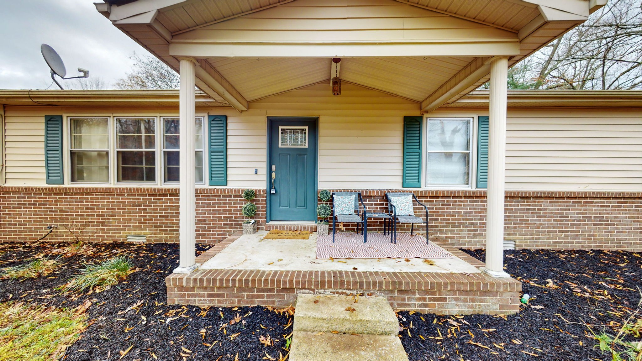 303 Inglewood Dr