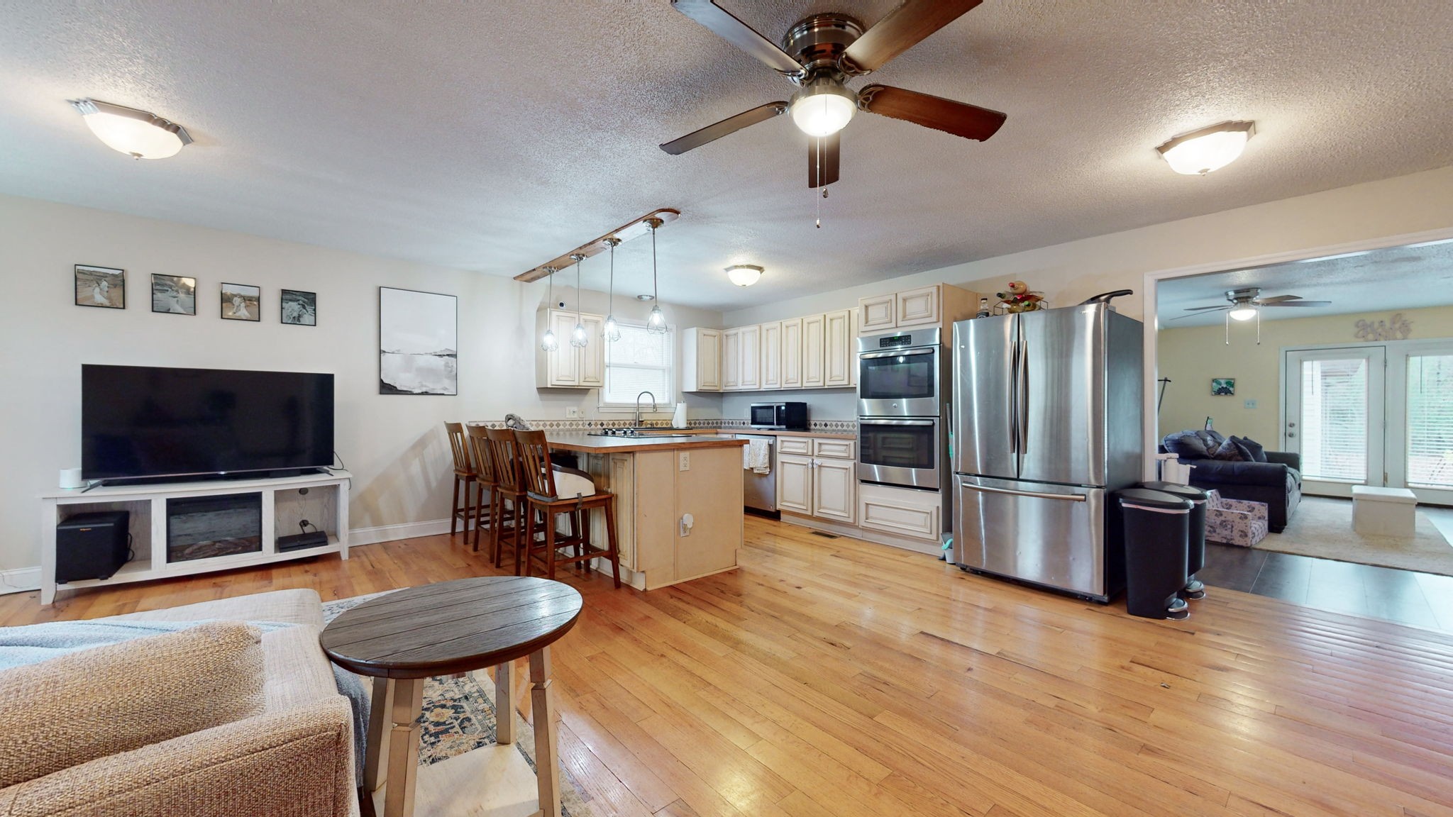 303 Inglewood Dr