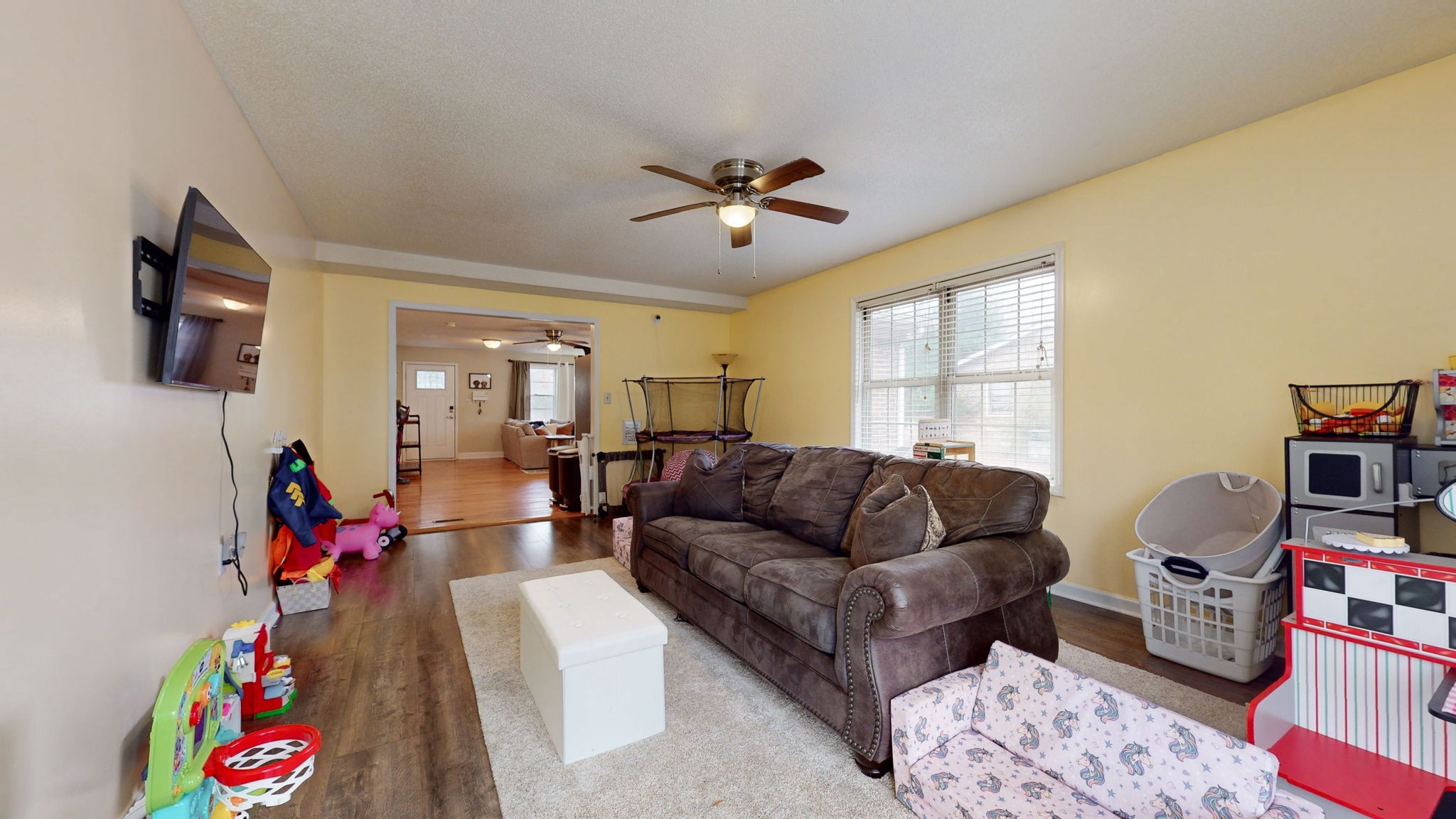 303 Inglewood Dr