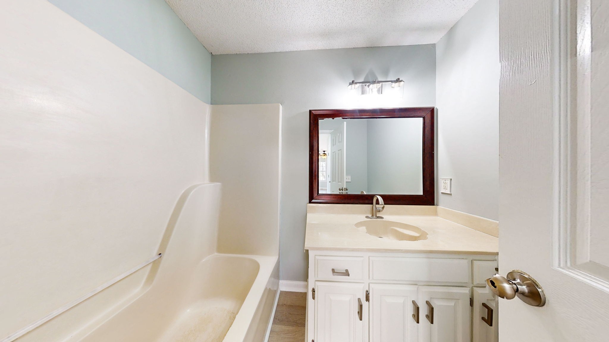 303 Frank Martin Rd