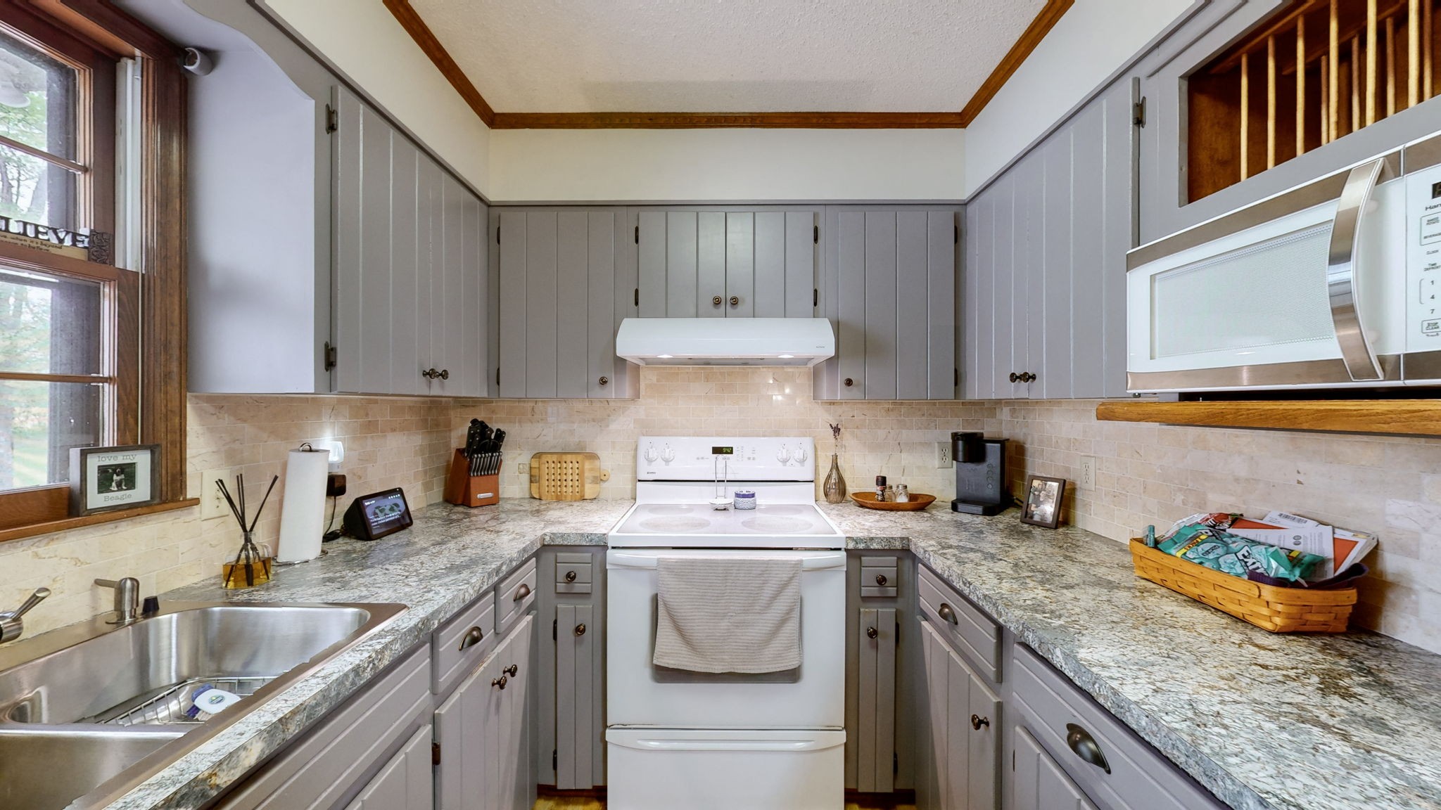 211 Stardust Dr