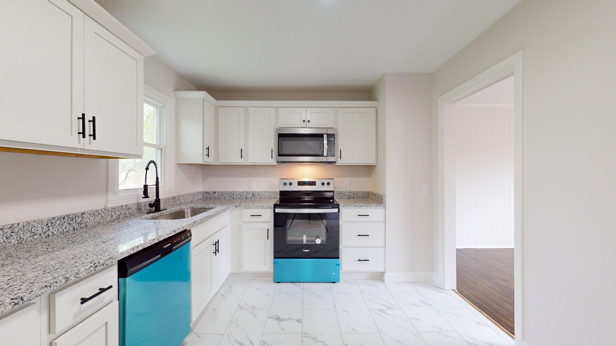 240 Edgemont Dr