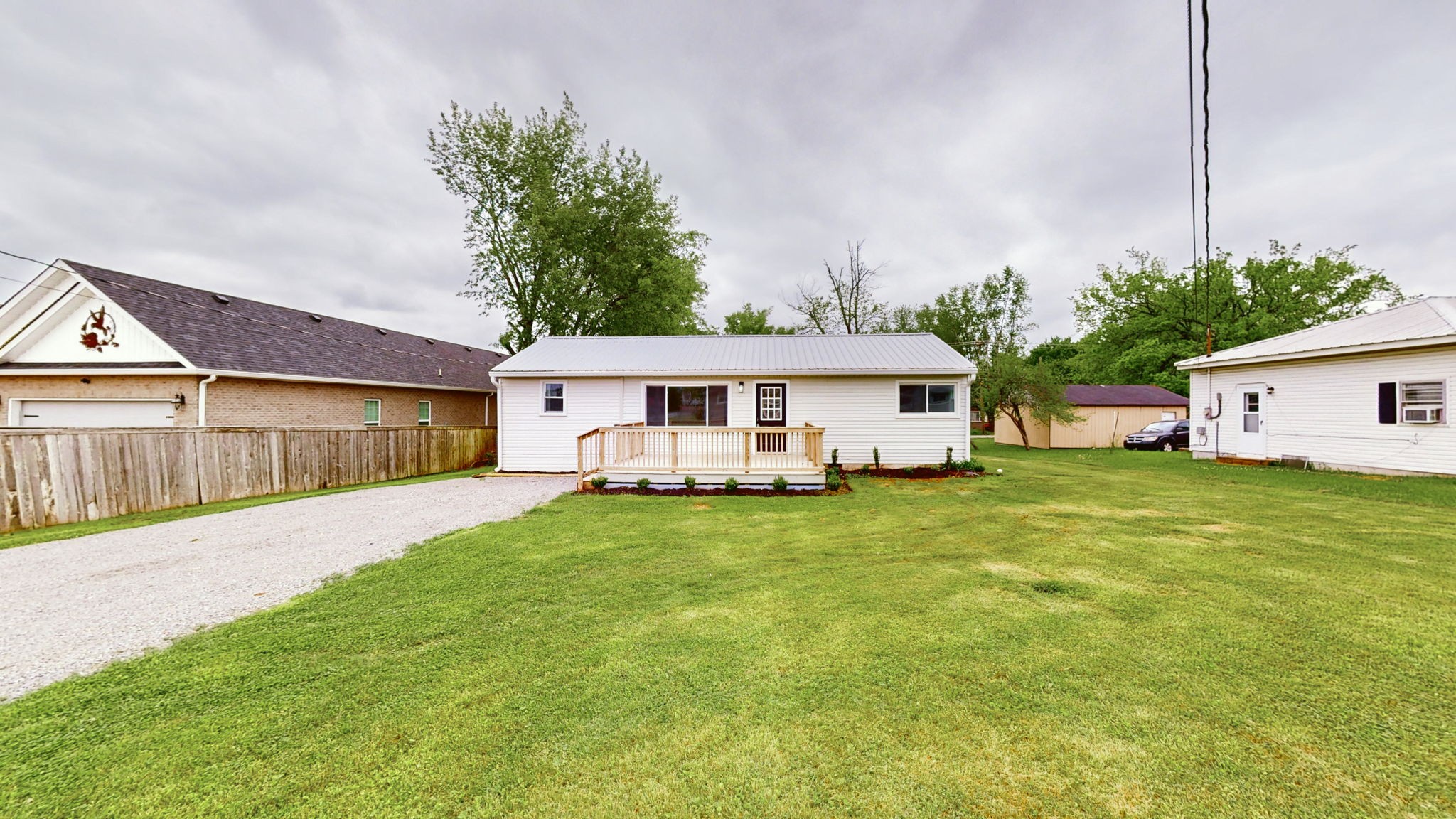 240 Edgemont Dr