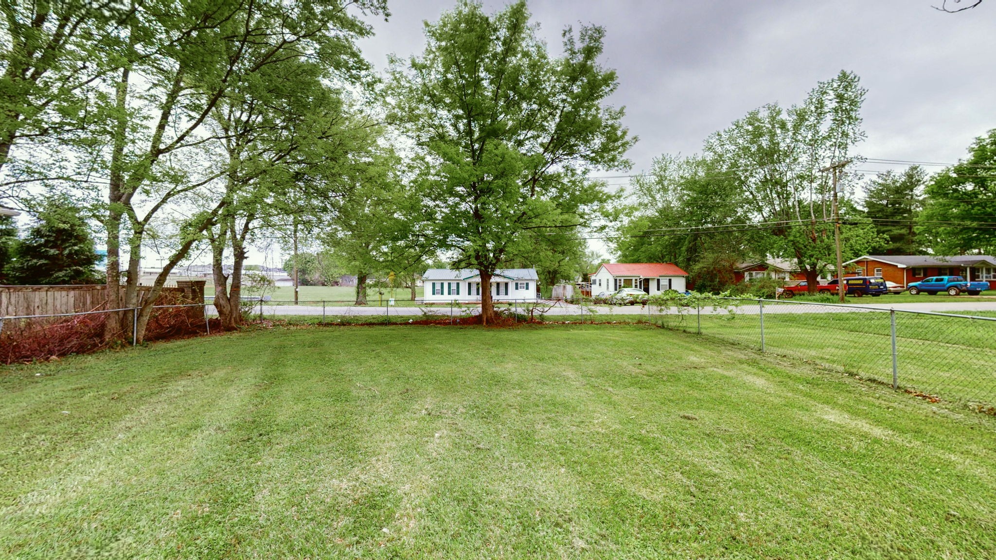240 Edgemont Dr